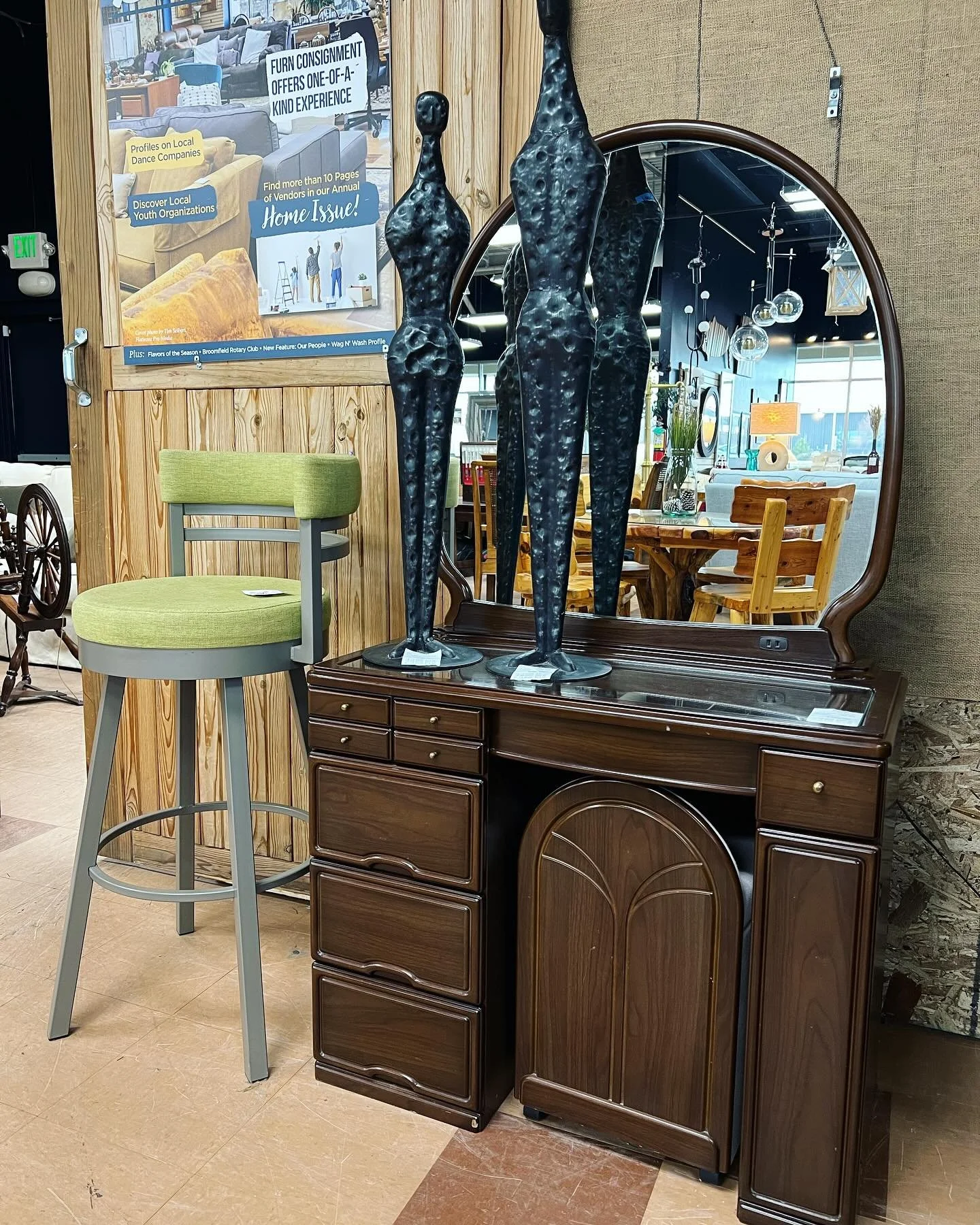 Vanity! Scoop this up before someone else does!