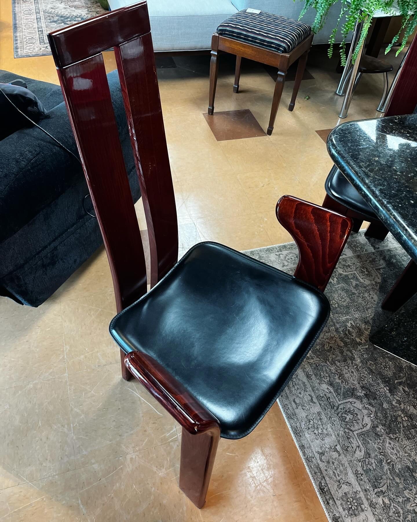 Set of 8 Contemporary Dining Chairs
