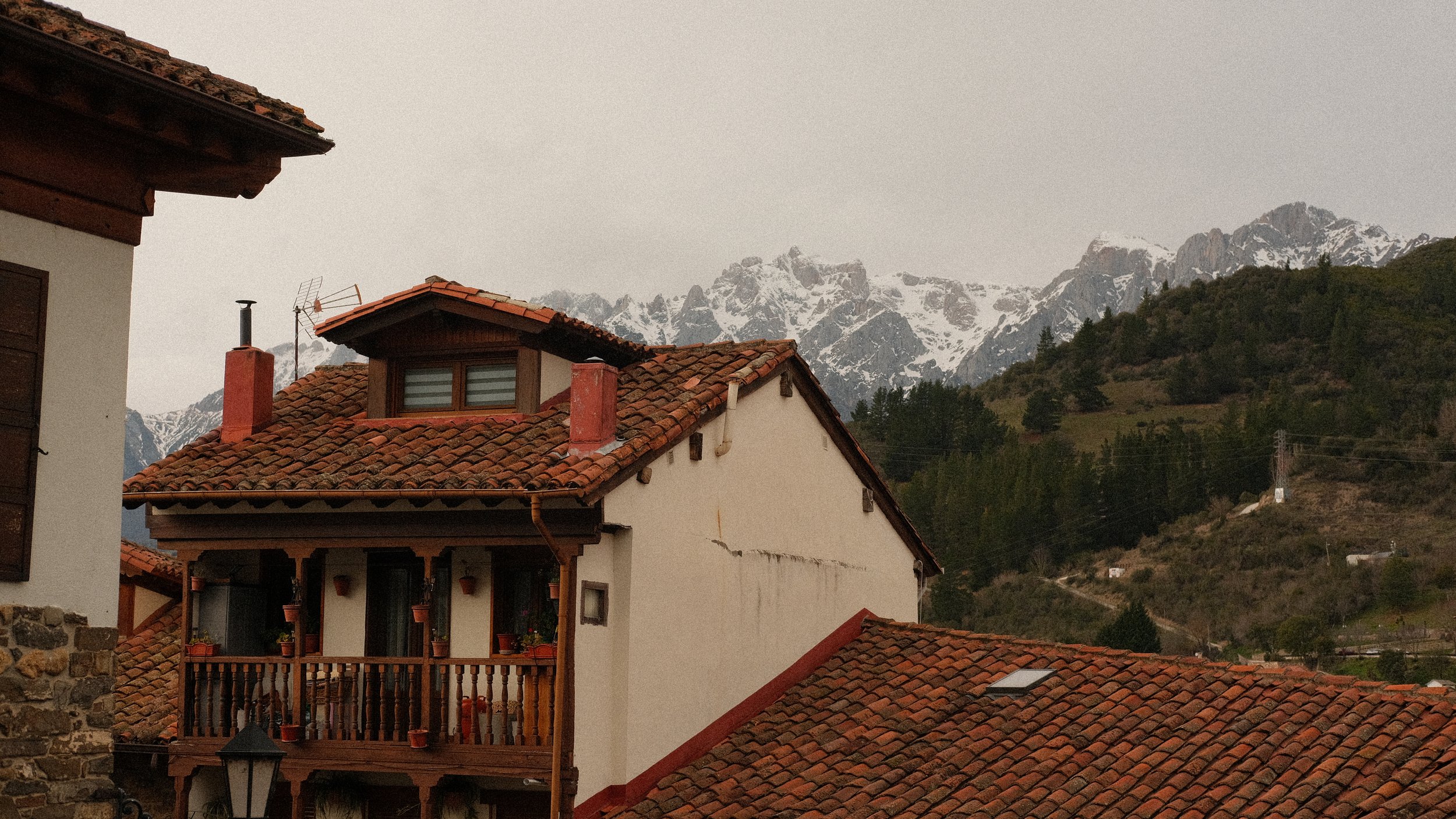  We stayed in the beautiful town of Potes in Cantabria. It was the cutest town outside of the Picos de Europa National Park and right on the border of Asturias. 