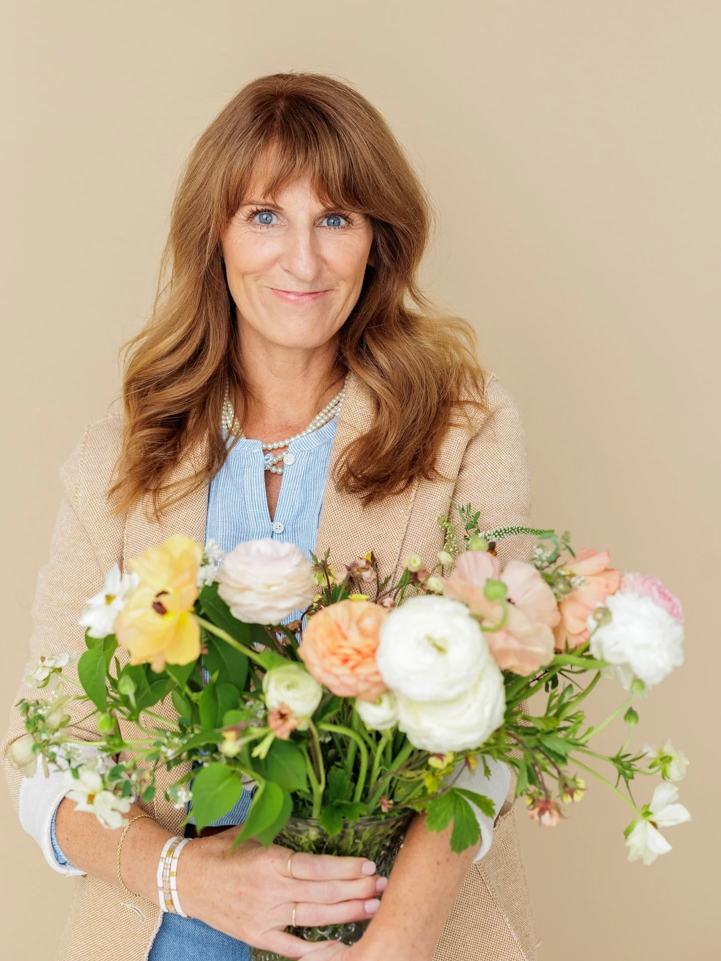 So what’s next for me?
👉 WE Elevate — continuing to support women entrepreneurs with resources, creativity, networking, and encouragement.
👉 Becoming an Author — I’m stepping into a new creative project! I’ve begun w