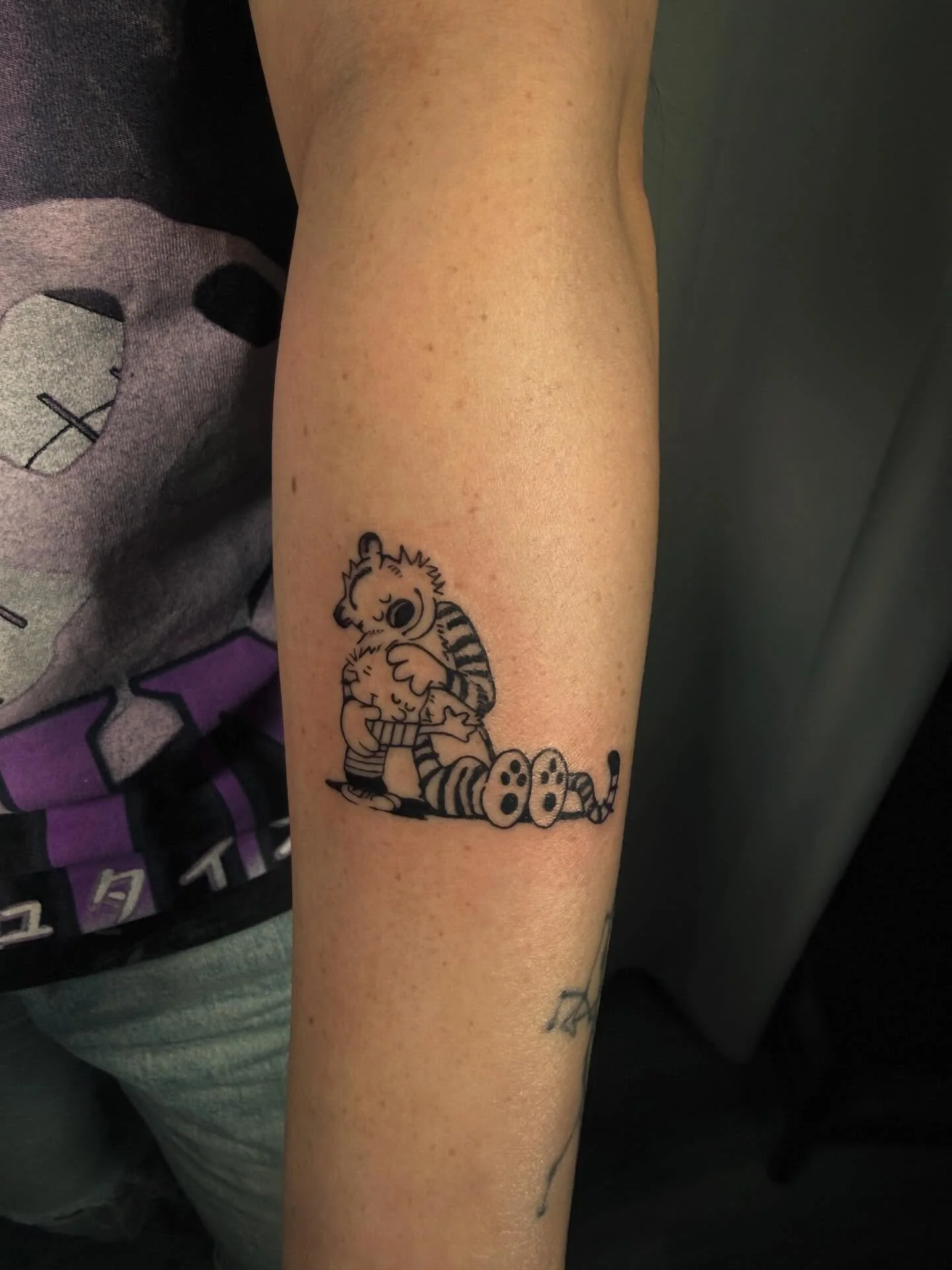 Calvin and Hobbes tattoo complete! These comics were my childhood favorite! ❤️ Big thanks for trusting me with this design!

#calvinandhobbes #tattoo #madisonwi #femaletattooartist #calvinandhobbestattoo