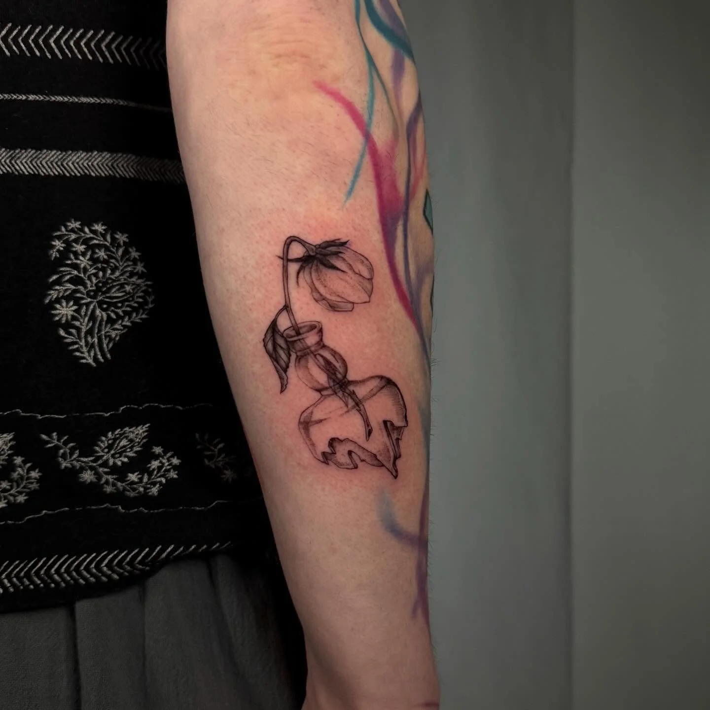 I got to do some amazing flash! 
Thank you so much &hearts;️&hearts;️&hearts;️

#blackandgray #tattoo #femaletattooartist #madisonwi