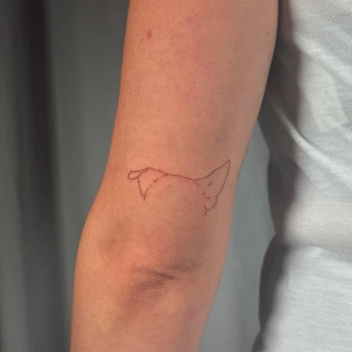 Lil pup lil lines 🐶  #MadisonWI #femaletattooartist #finelinetattoo #dogtattoo