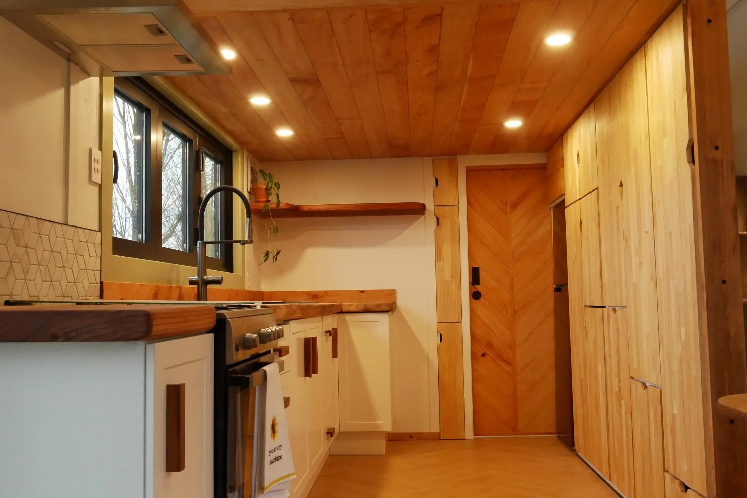 litchen and door.jpg
