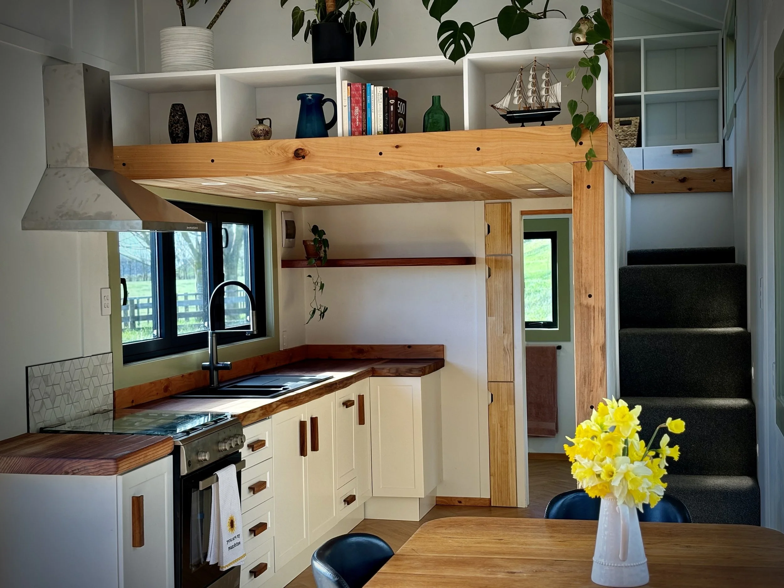 morning kitchen again  2.jpg