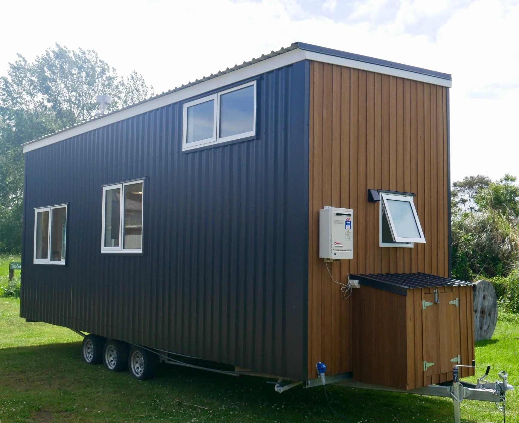 side on with front cladding.jpeg