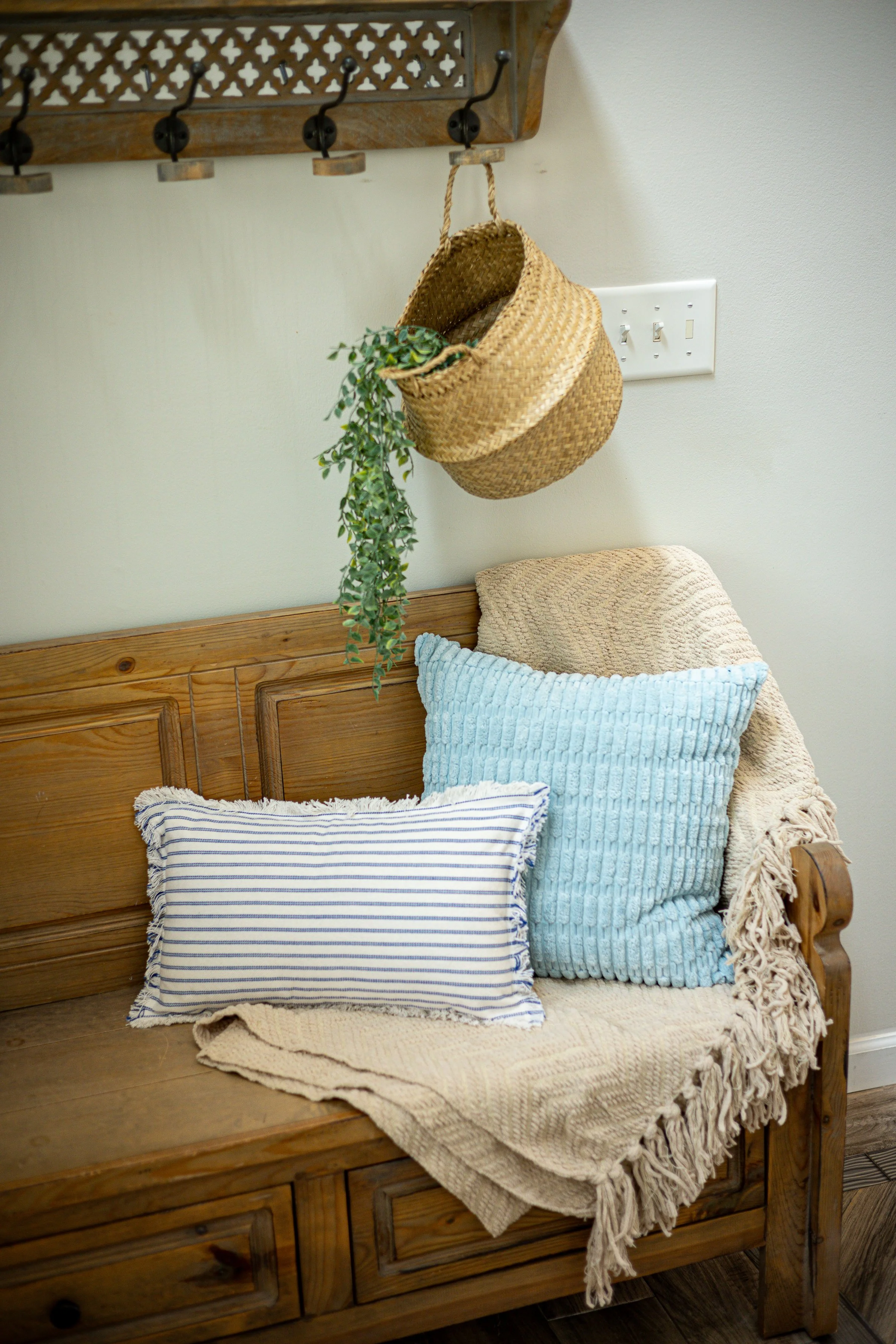 828 Russmiller Loop (44 of 143).jpg