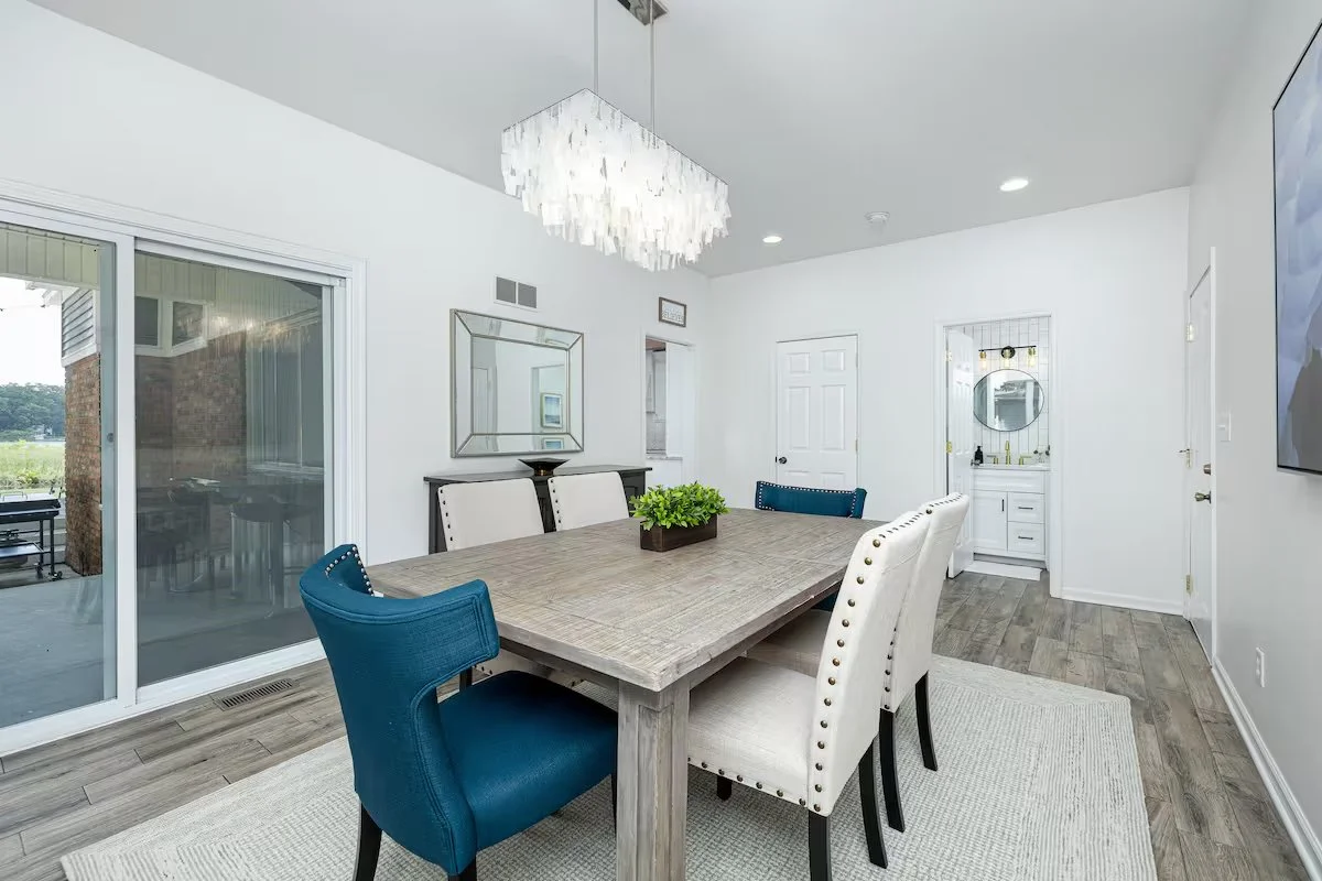 036b6ebe-03fc-45f7-be9a-b9f9f618feb4 copy.jpg