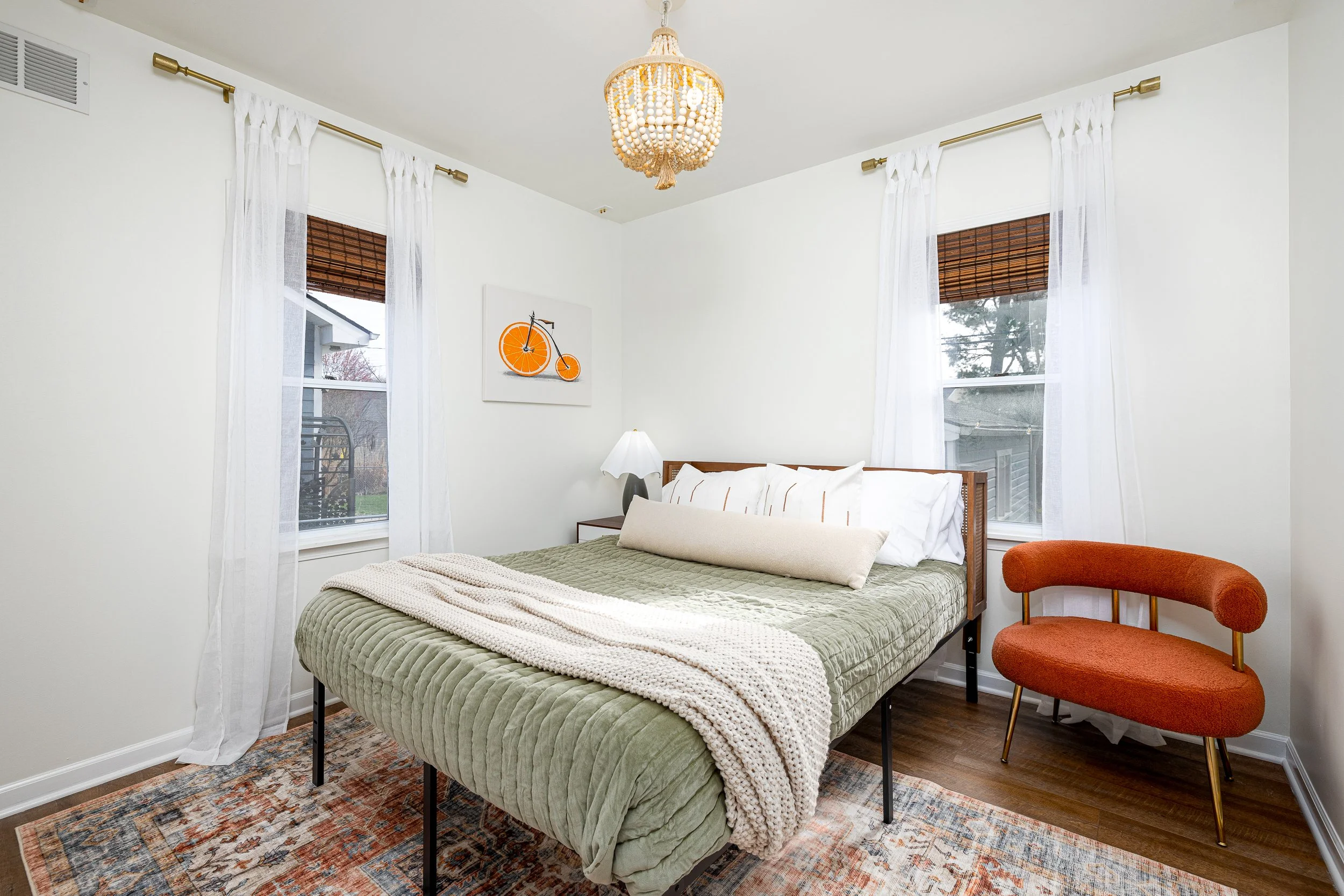 Bedroom 2 | Queen Bed