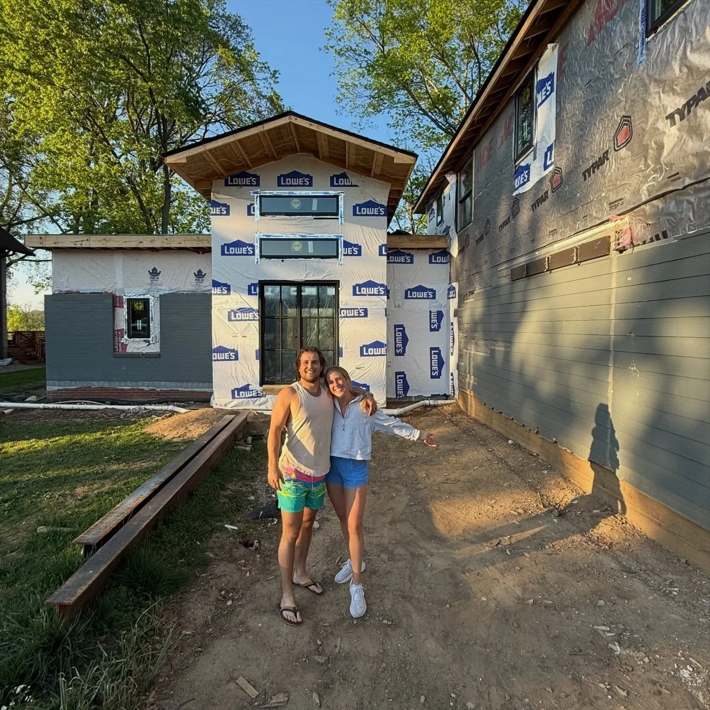 Thursday night is our standing weekly date night. And since starting our own reno, our new favorite addition to dinner out is stopping by the house together. No nit-picking plans allowed. No talking about which fixtures to order. Just a time for us t