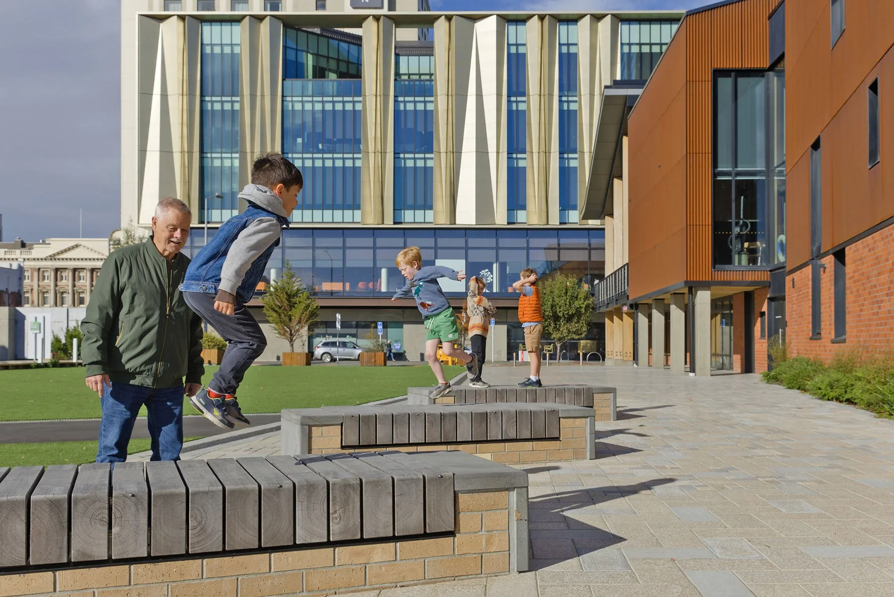Botanic_Landscape-Architects_Court-Theatre_15.jpg