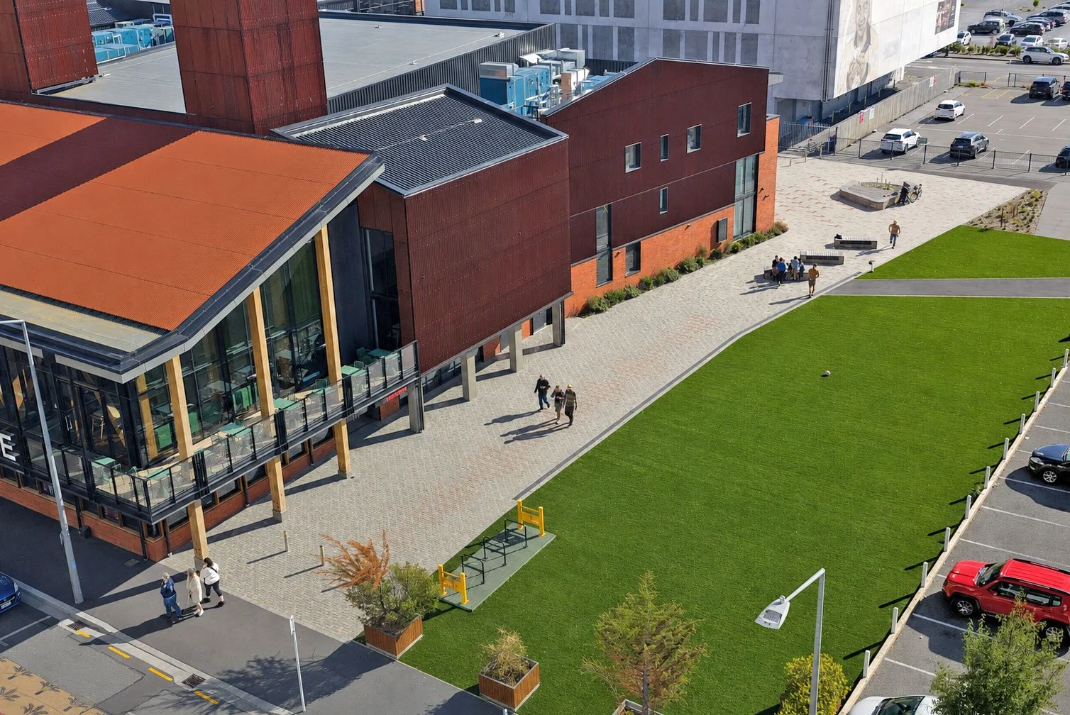Botanic_Landscape-Architects_Court-Theatre_19.jpg