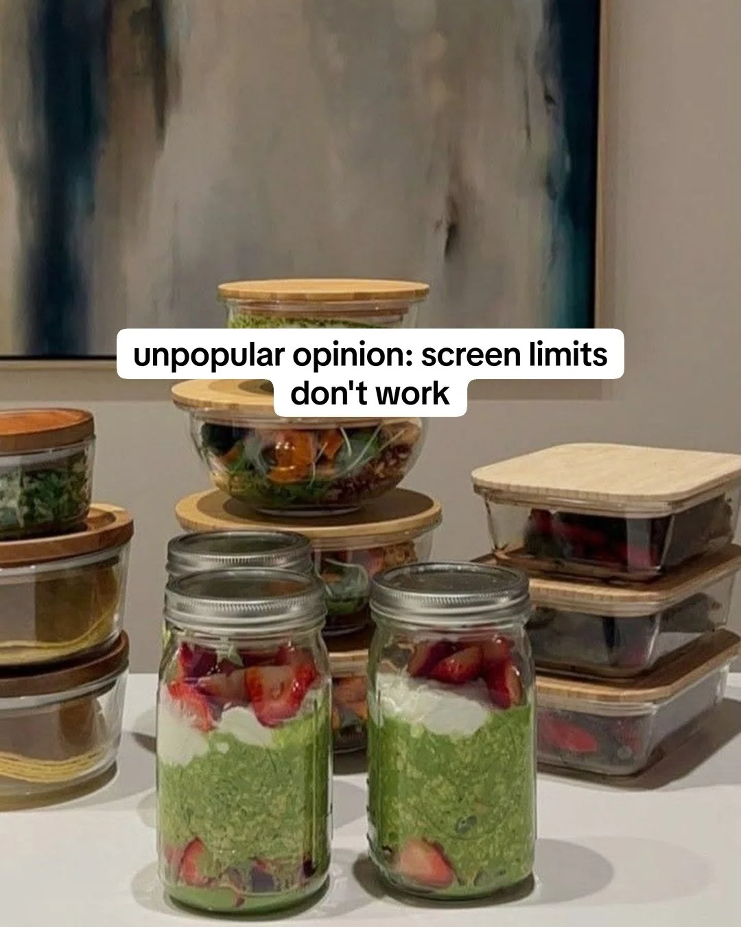 restriction was never the solution, it only treats the surface.
real change starts at the root: the breath.
that moment before opening an app&hellip; when the urge hits, the mind speeds up, and the thumb moves on autopilot.
Welligama makes that pause