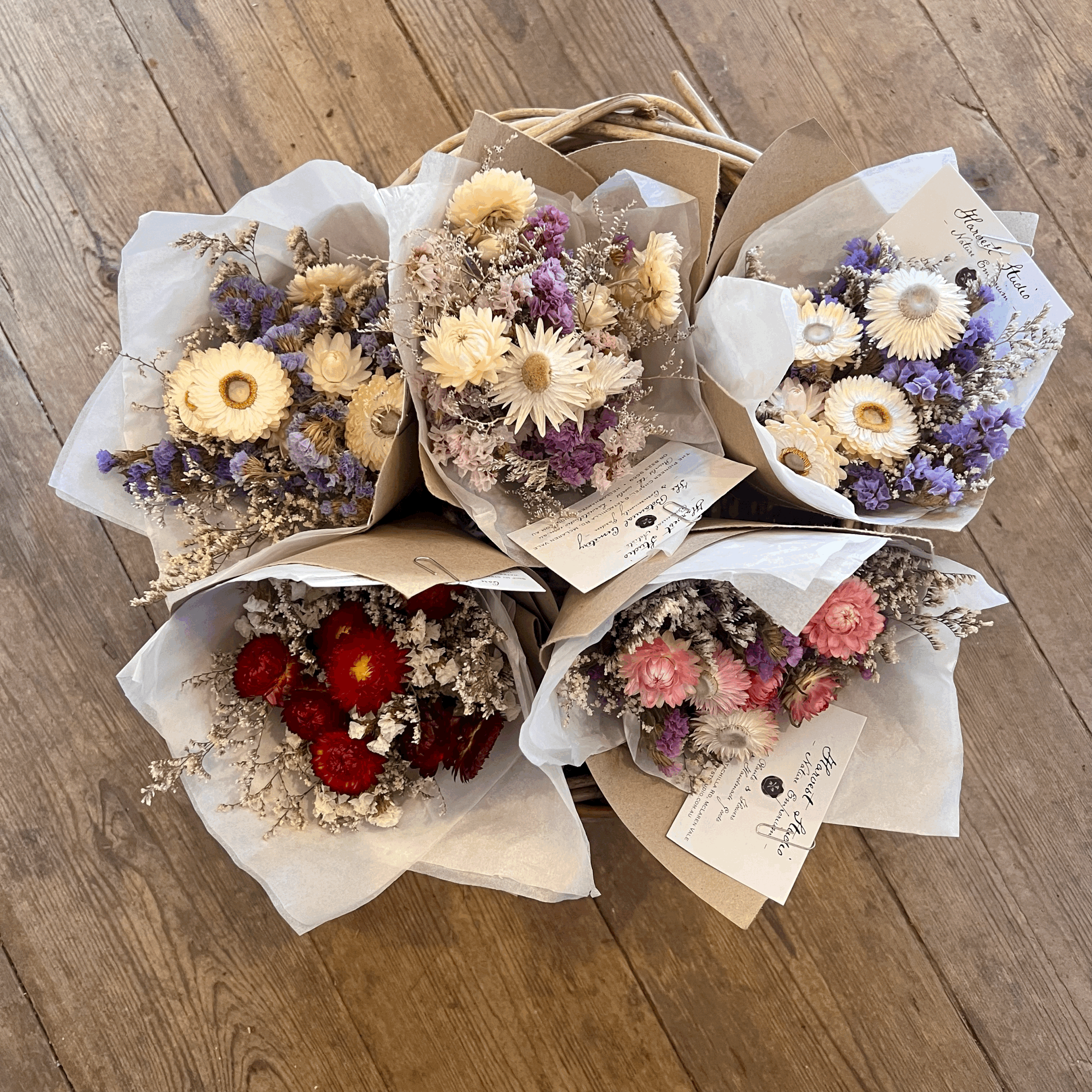Send flowers Noarlunga. Send flowers Port Noarlunga. Noarlunga flower delivery. Port Noarlunga flower delivery.