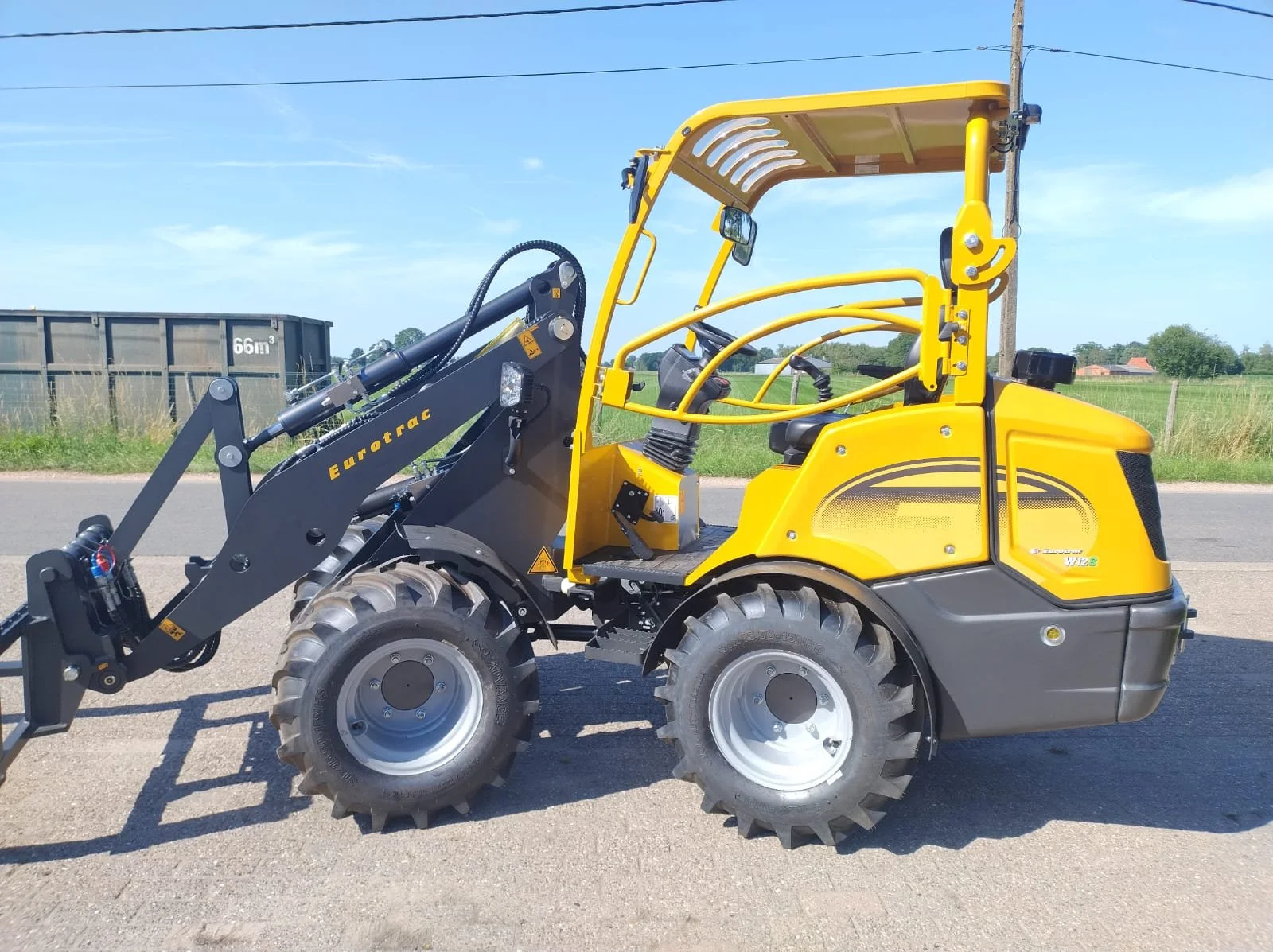 Eurotrac W12S, NIEUW MODEL