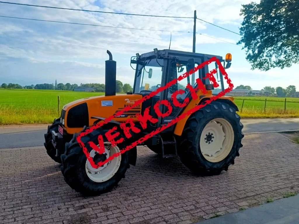 Renault Ceres 85