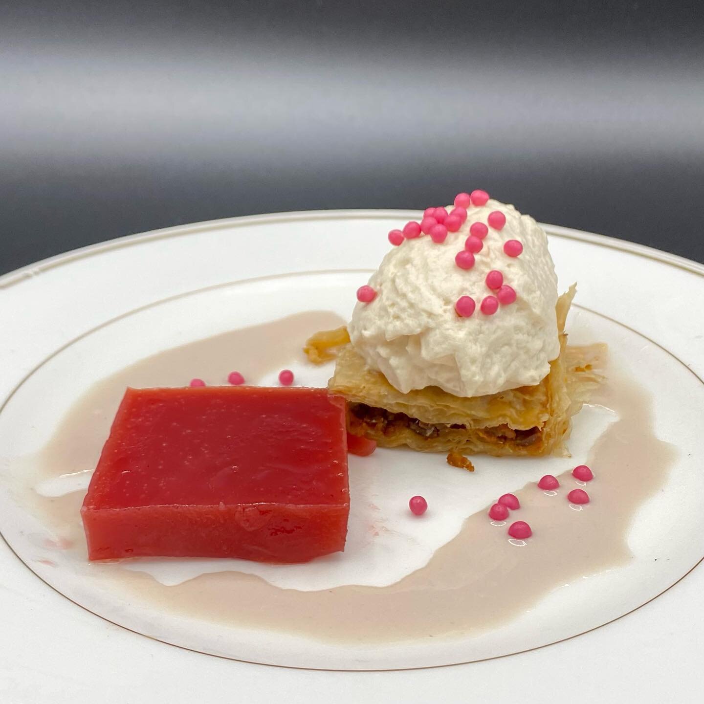 There isn&rsquo;t a better way to end your week than with our Strawberry Turkish Delight &mdash; Featuring house-made pistachio baklava, whipped blond chocolate ganache, and orange blossom-strawberry halva cream. Oh, and some sprinkles &mdash; becaus
