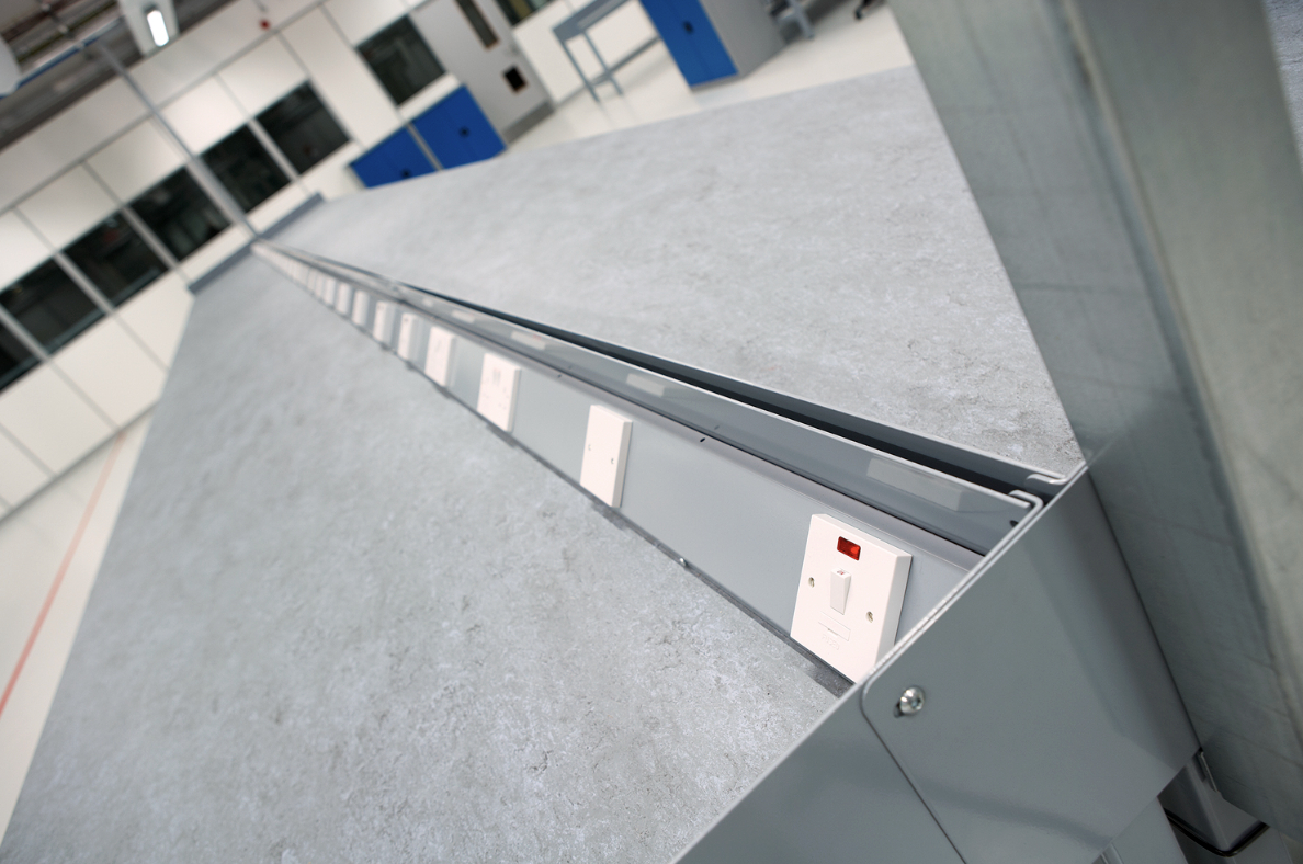 Laminate vs Compact Laminate Worktops: Which Should You Choose?