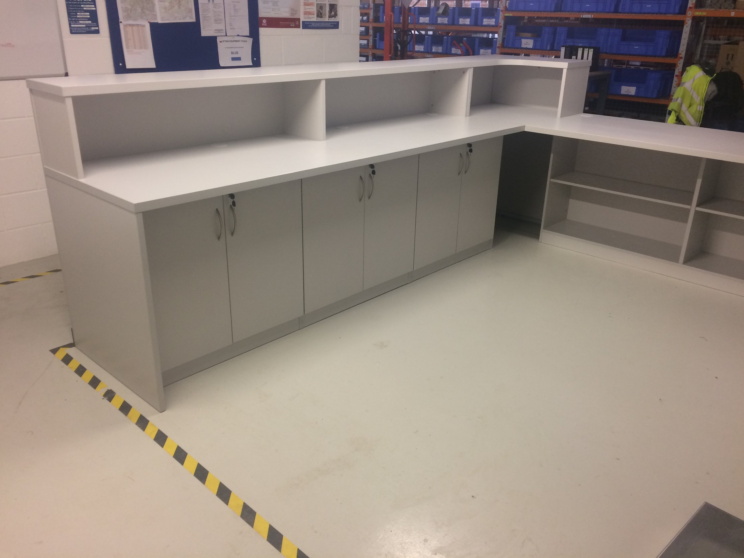 Bespoke Manufacturing Worktops for Better Workflows
