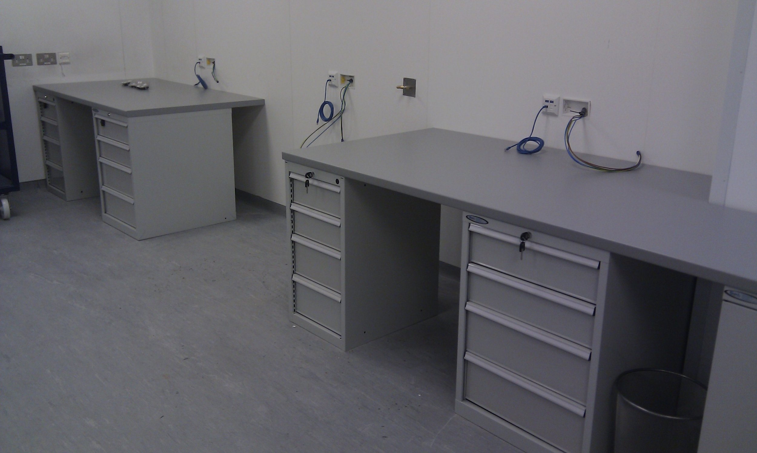 12 Questions to Ask Before Choosing a Commercial Worktop Supplier