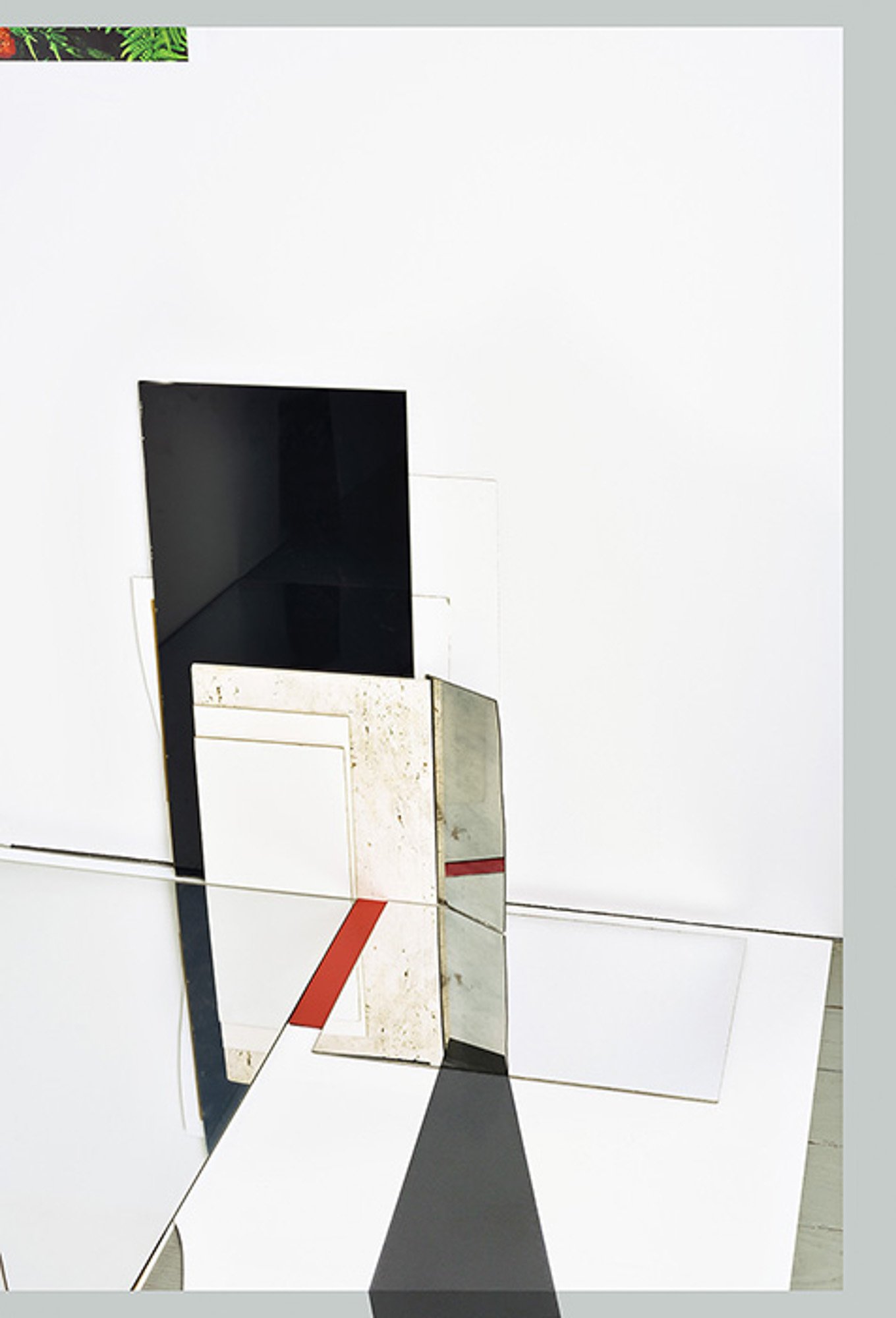 Feldspar (1095)
Archival pigment print and neutral density filter
26" x 17.8" / 66 x 45.2 cm
2015