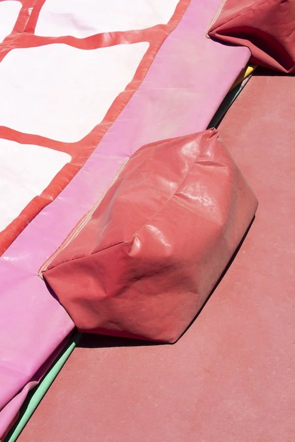 Deflated_5_600.jpeg