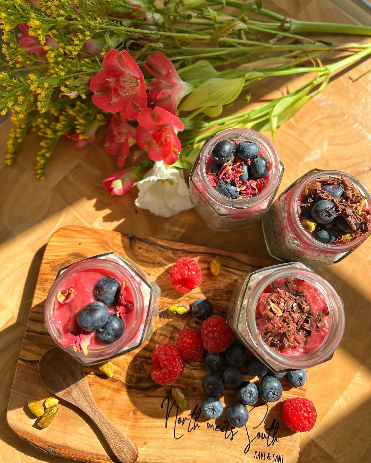 &bull; Rhubarb Chia Seed Pudding &bull;

Just really loved this photo and wanted show some love to the beautiful chopping board our lovely friends got us as a house warming present 🥰 

Check out the previous reel for the full deets on the Rhubarb Ch