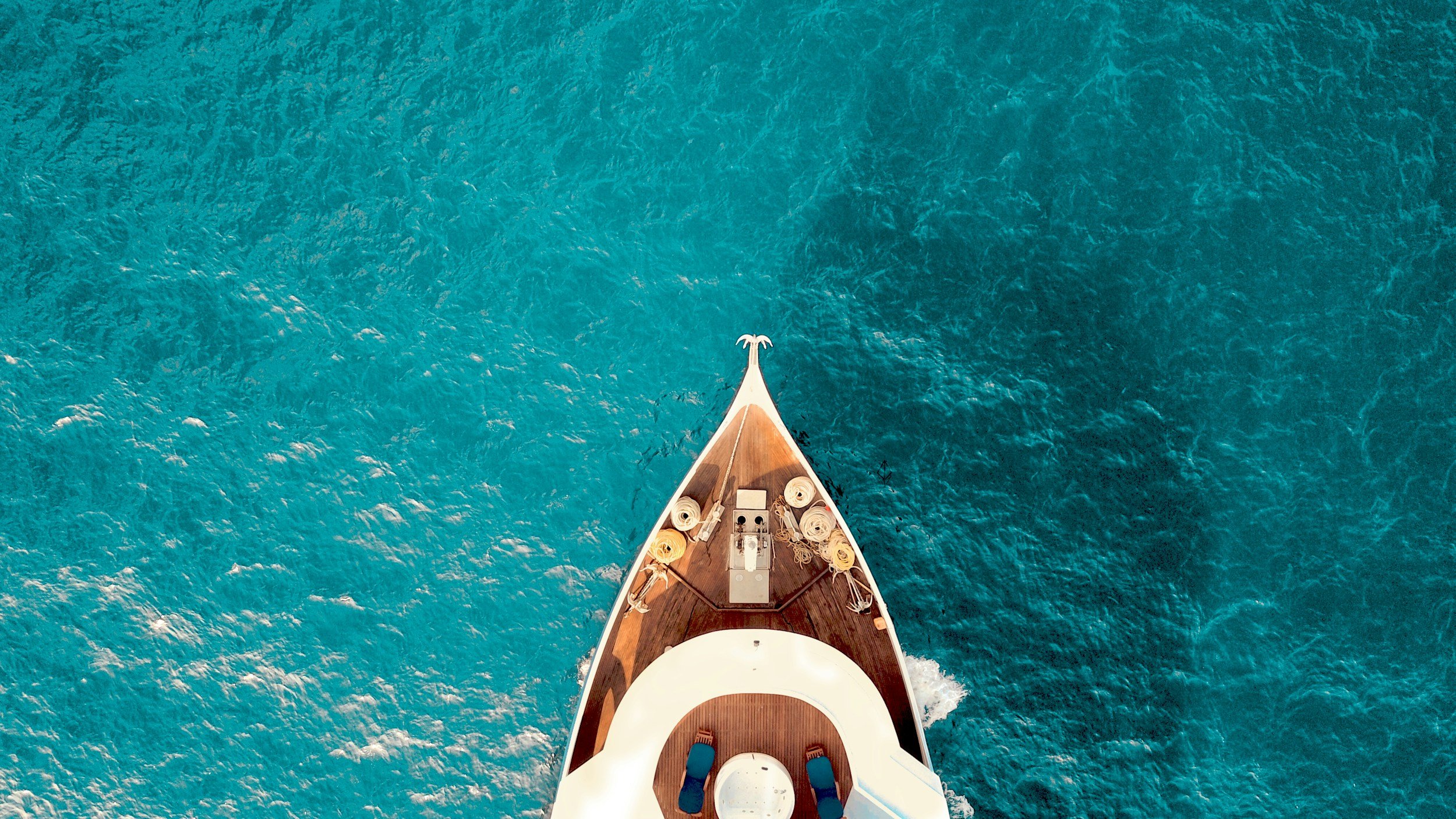 The Ultimate LMS Guide for Luxury Hotels and Hospitality Groups
