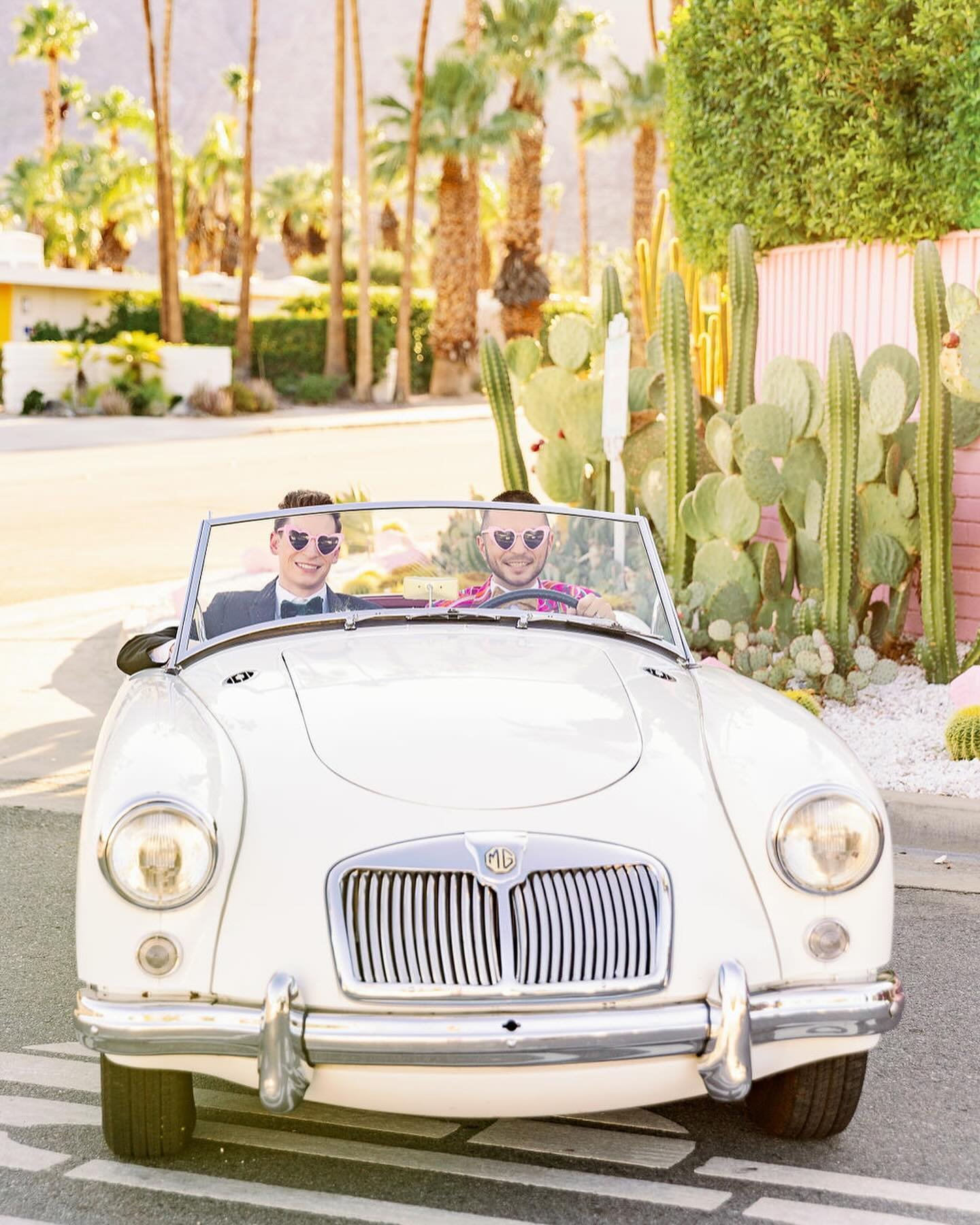 Events by Frank is here to help couples drive off into the sunset hand-in-hand. We&rsquo;ll take care of the wedding day, you take the wheel from there!

Planning and Design: @eventsbyfrank
Venue and Sunglasses: @trixiemotel
Photographer: @ashleylapr