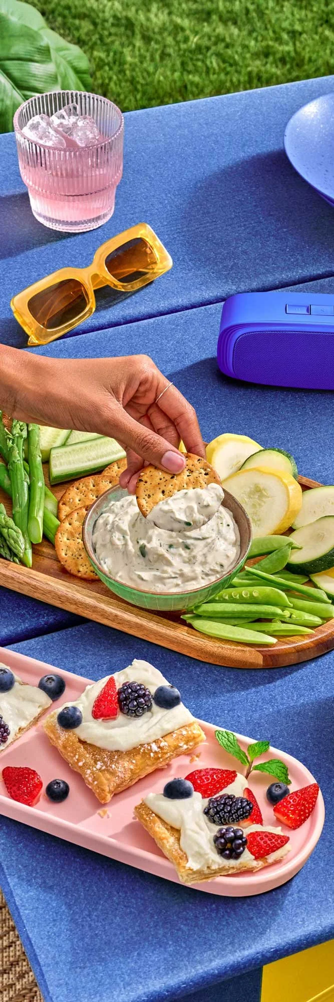 Commercial food photography shot in Chicago, Illinois for Philadelphia Cream Cheese and Kraft Heinz