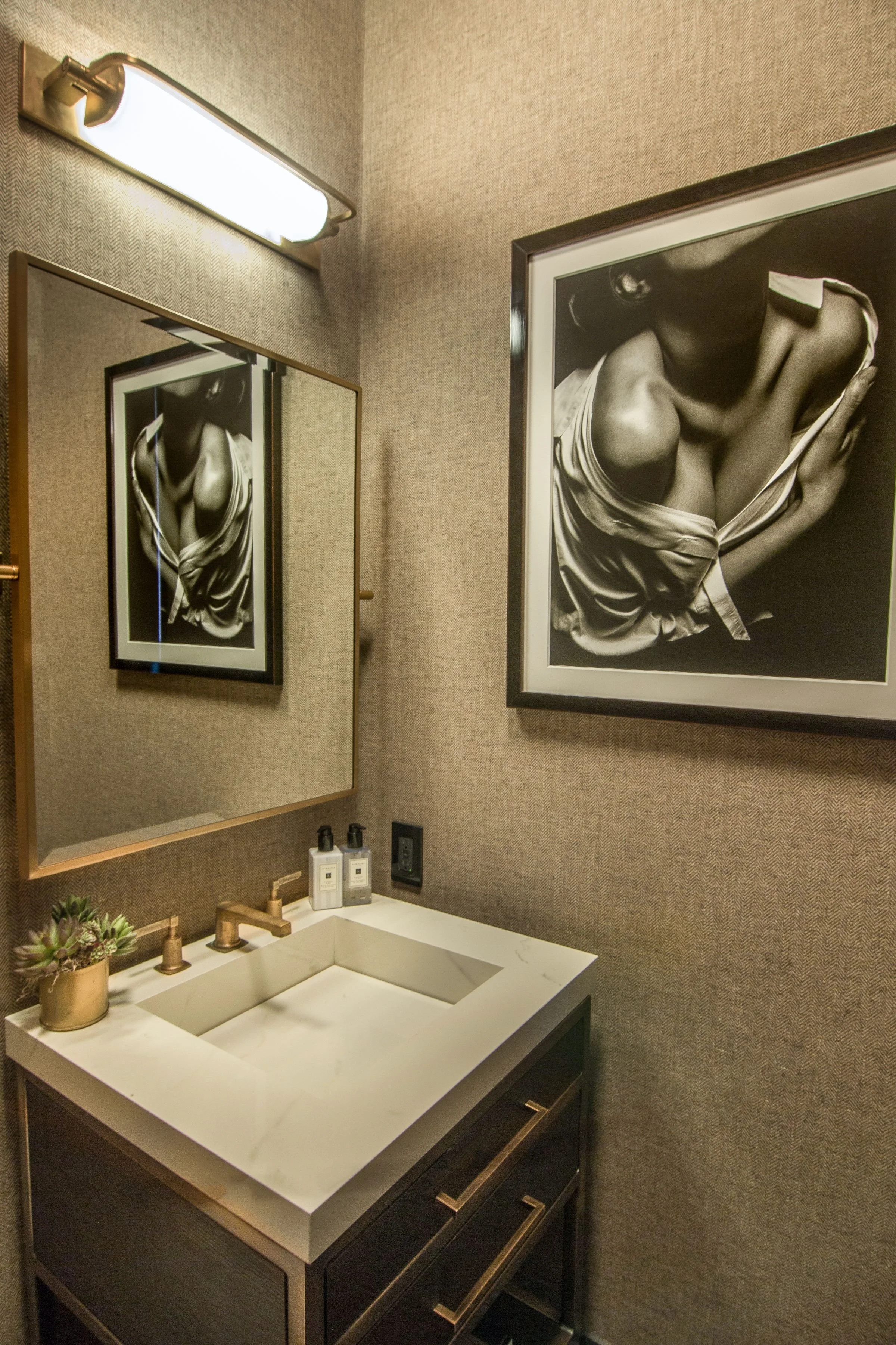 Christine Conte Interiors | Bathroom Design | Powder Bath