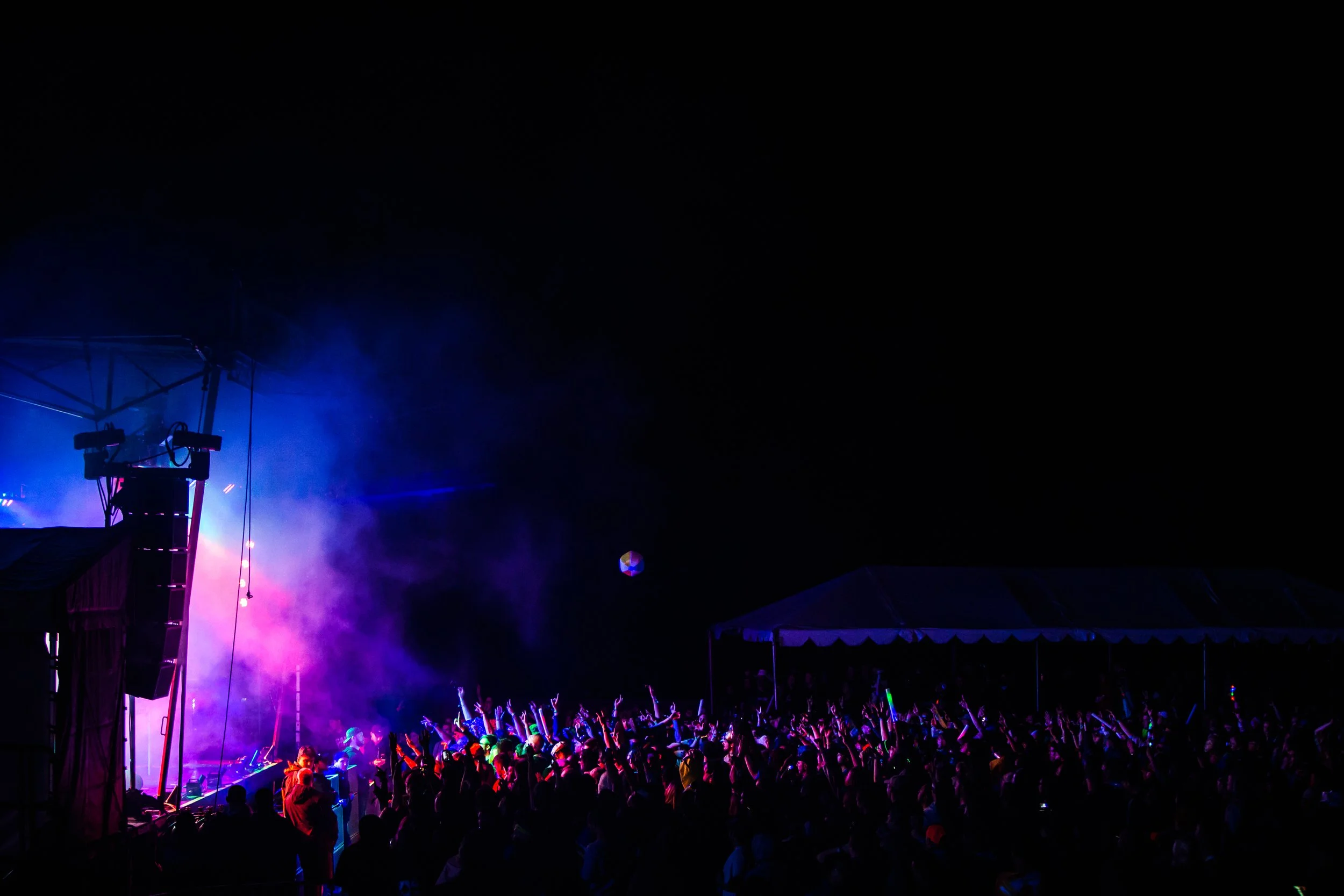 01370216_Feature 2021.jpg