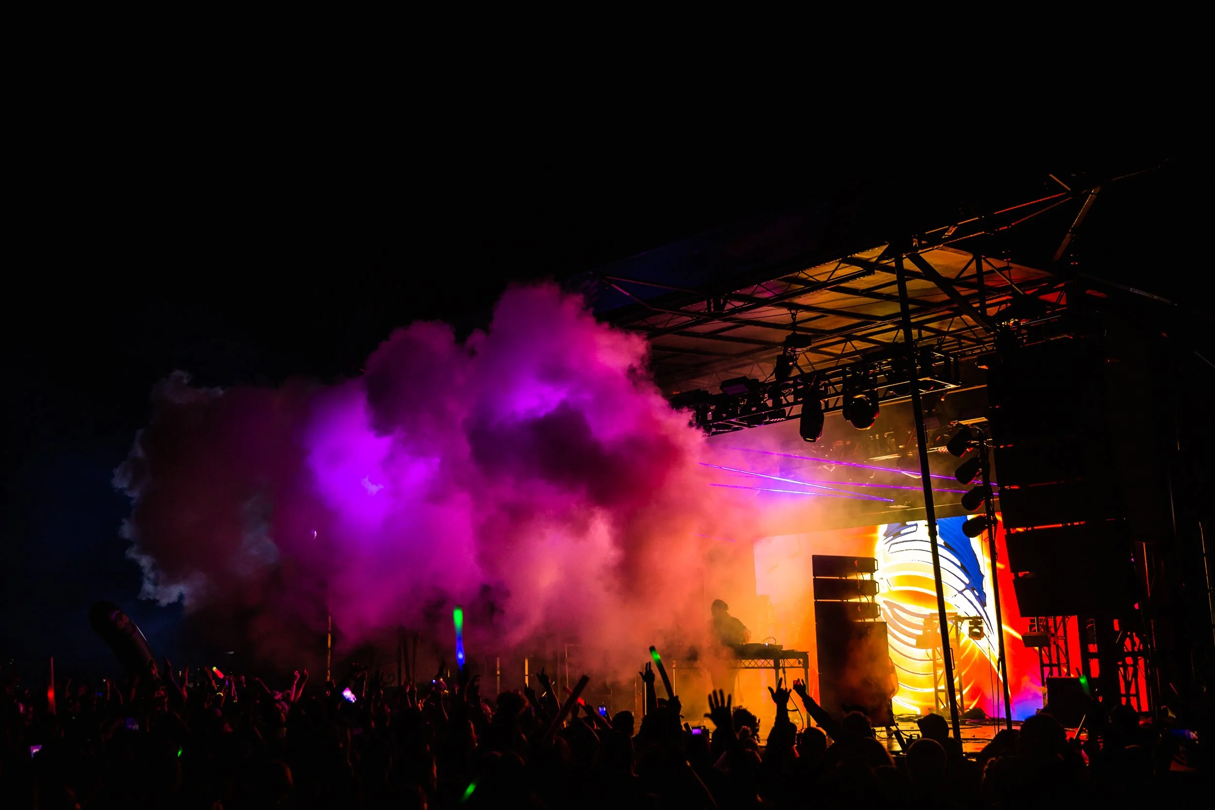 00830089_Feature 2021.jpg