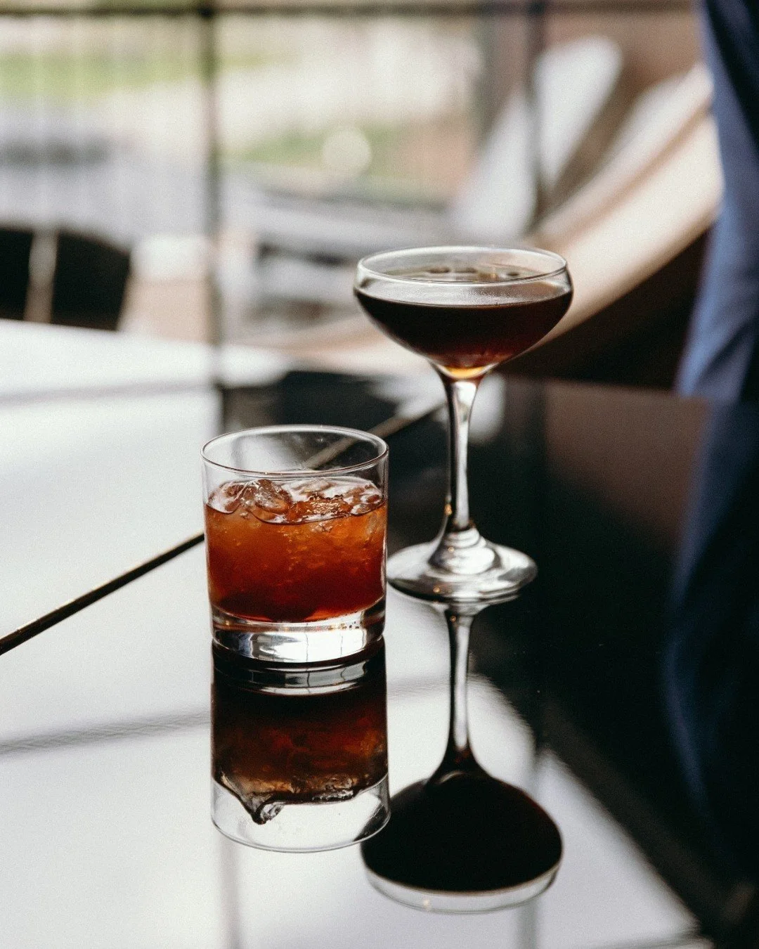 His and hers cocktails are a must ☝🏼

All of our couples curate their own custom bar menus for their wedding day, selecting their favorite Gypsy Spirits cocktails to share with all of their loved ones 🥂 

Photography by @ryleykilby