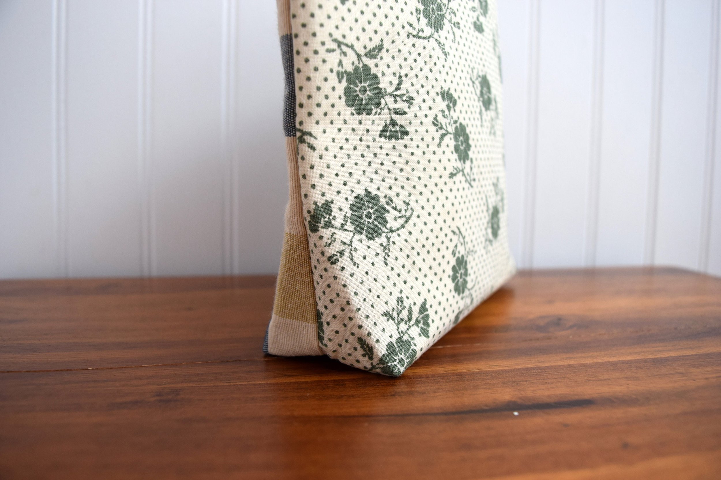 https://i.etsystatic.com/10699791/r/il/dda19b/3297691014/il_fullxfull.3297691014_tpql.jpg
