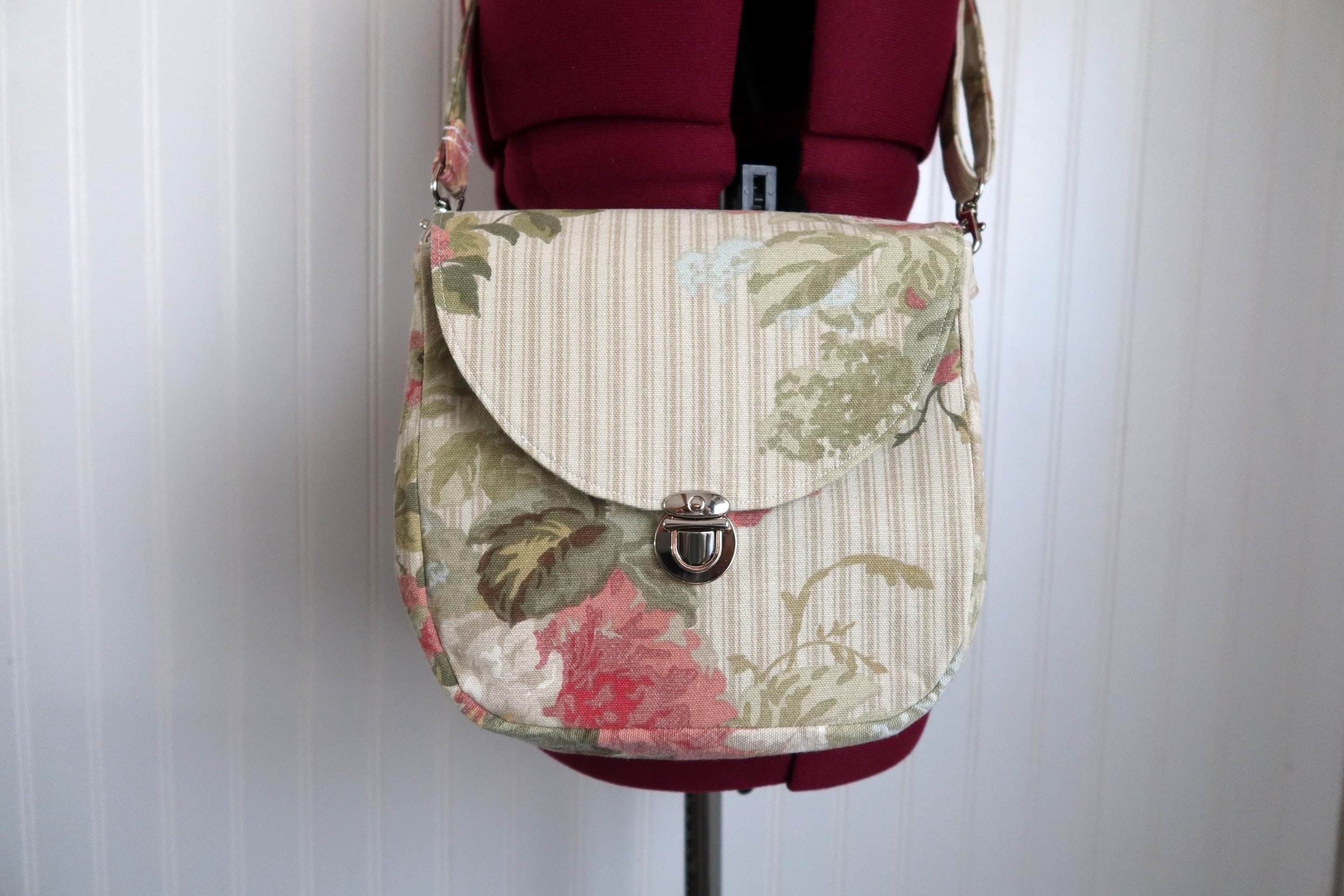 https://i.etsystatic.com/10699791/r/il/38d7a6/6475334495/il_fullxfull.6475334495_imji.jpg
