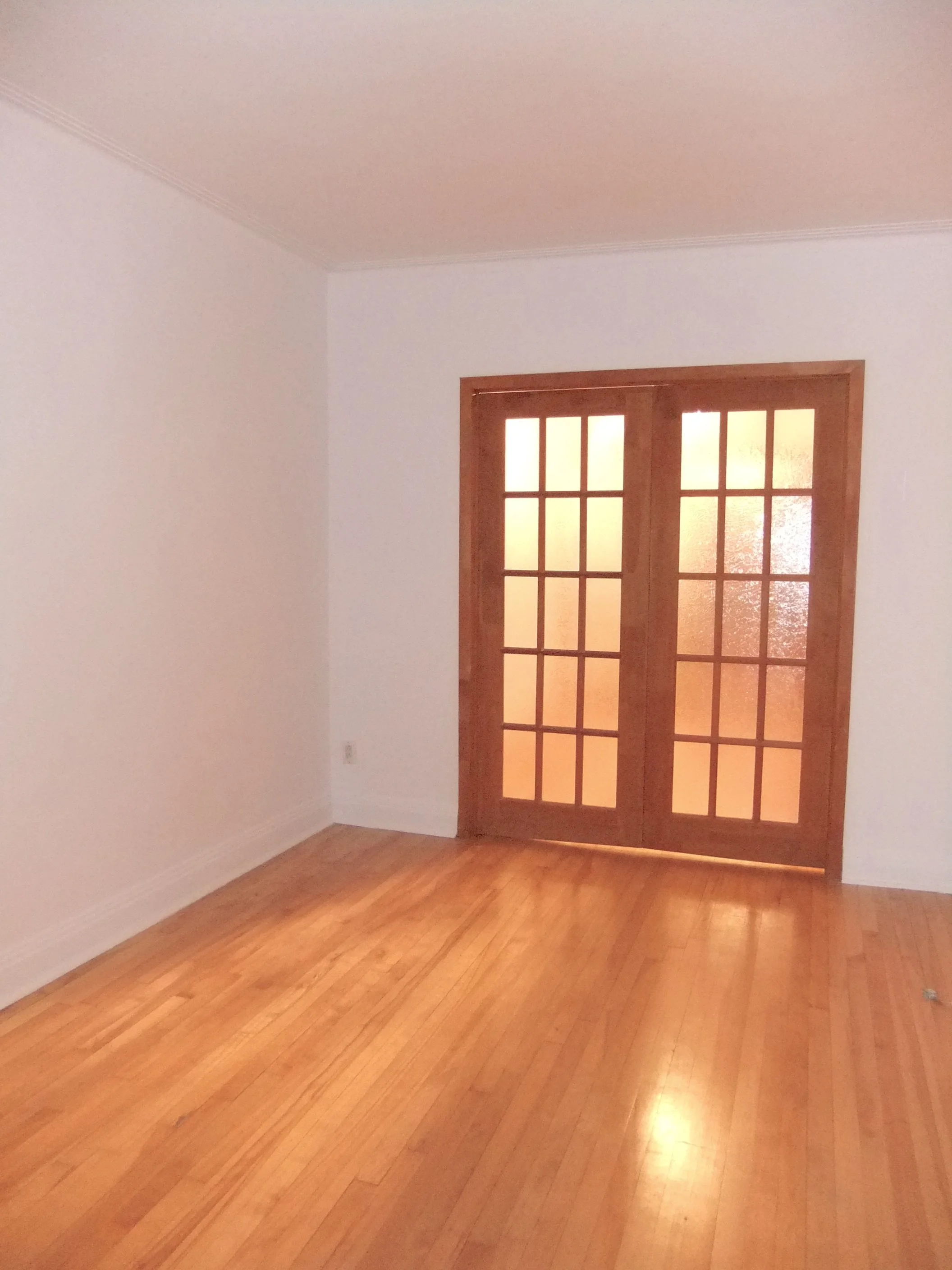 4. SALON A.JPG
