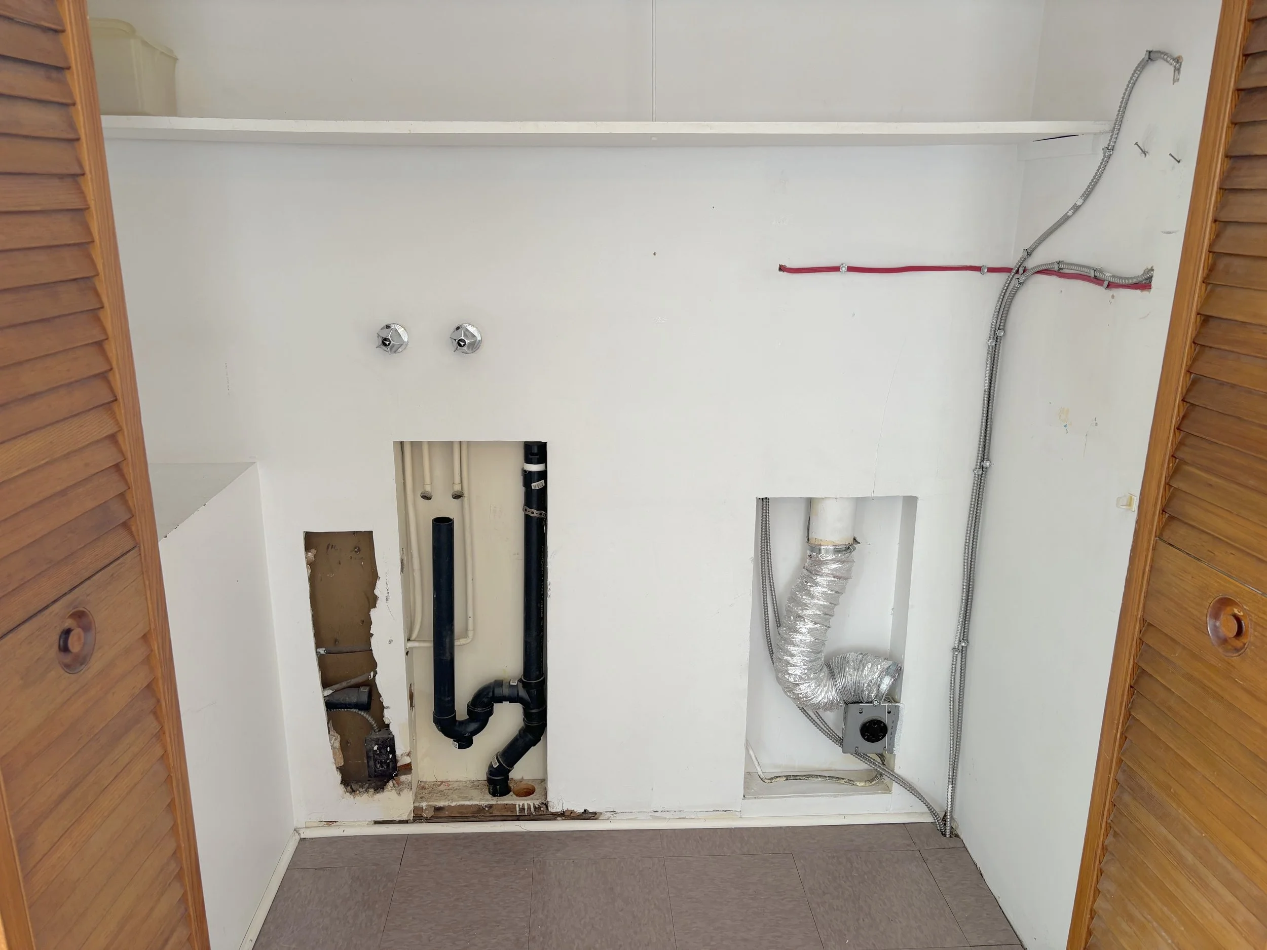 6. PLACARD LAV-SECH.jpeg