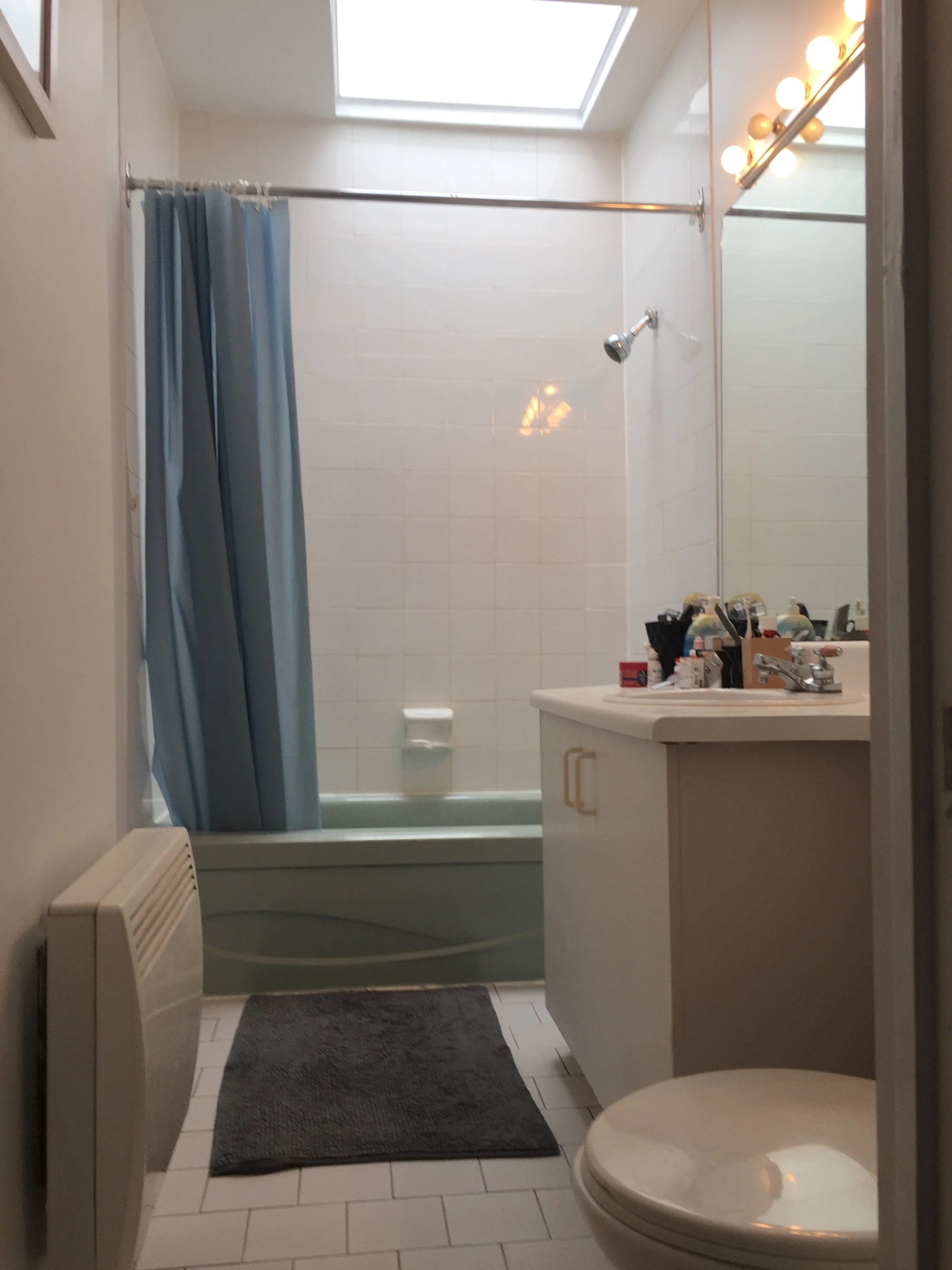 5. SALLE-BAIN A.JPG