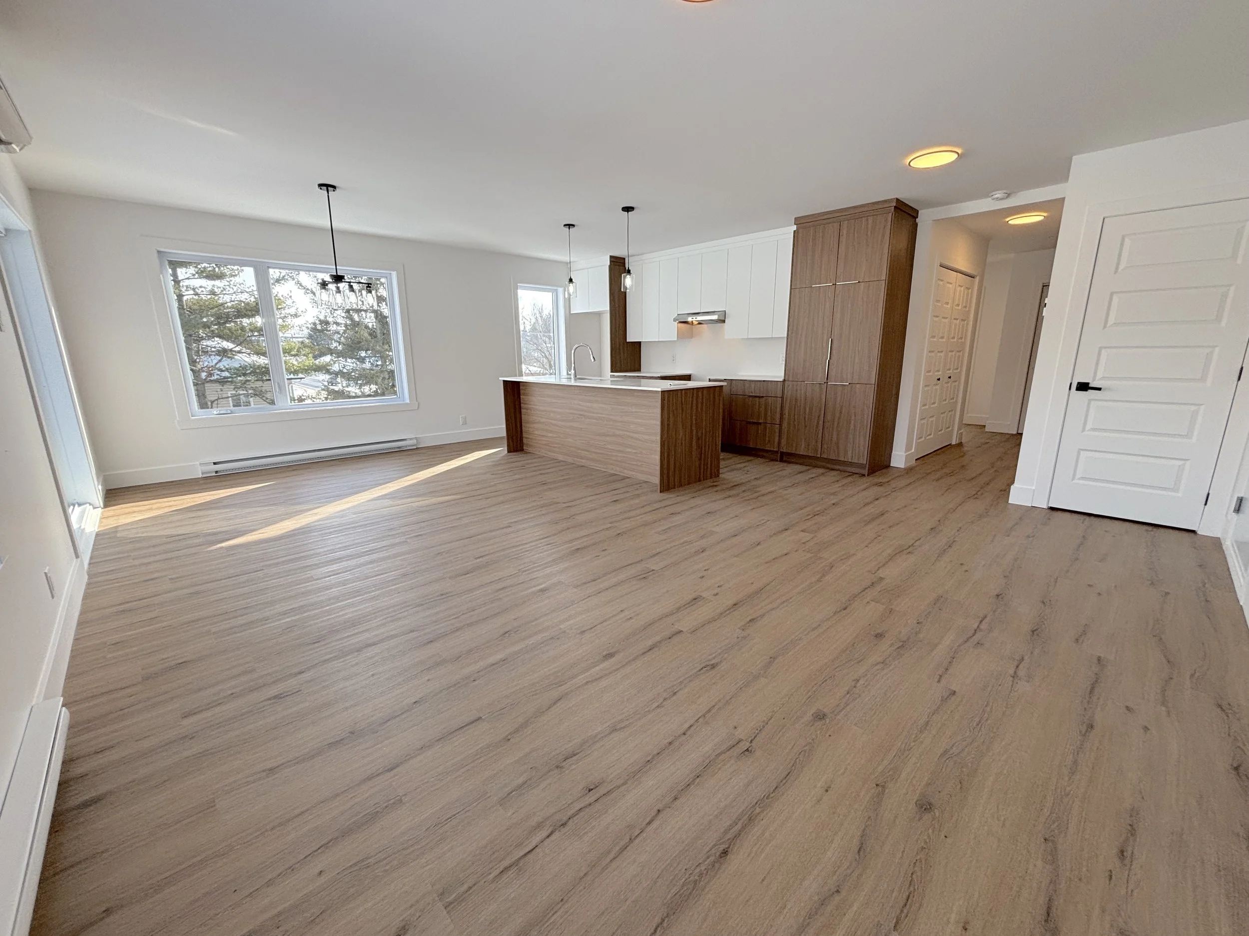 2. VUE-ENSEMBLEb.jpeg