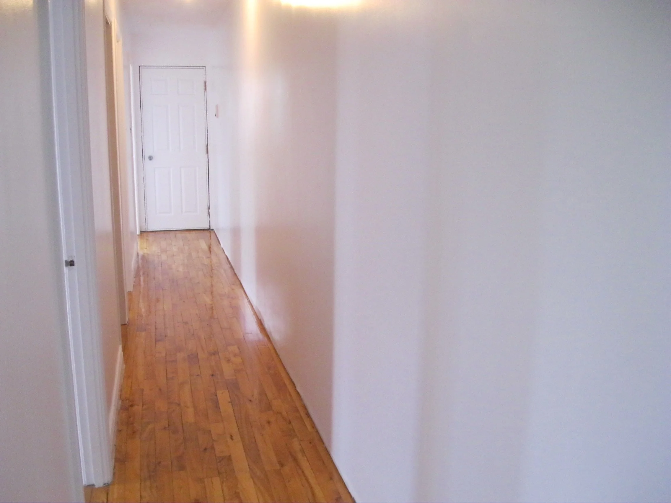 6. CORRIDOR_a.JPG