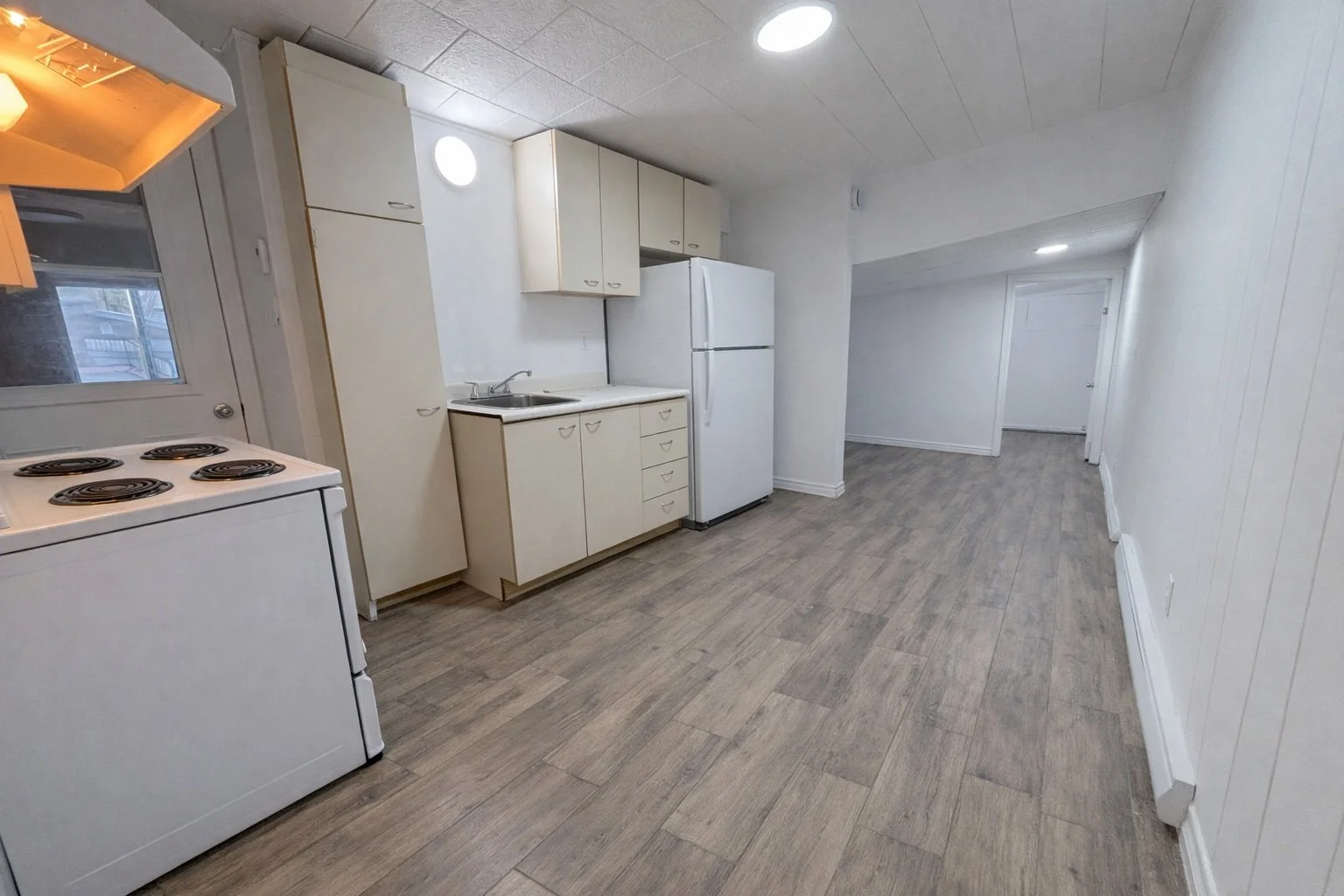 1. CUISINE2-plancher.jpeg