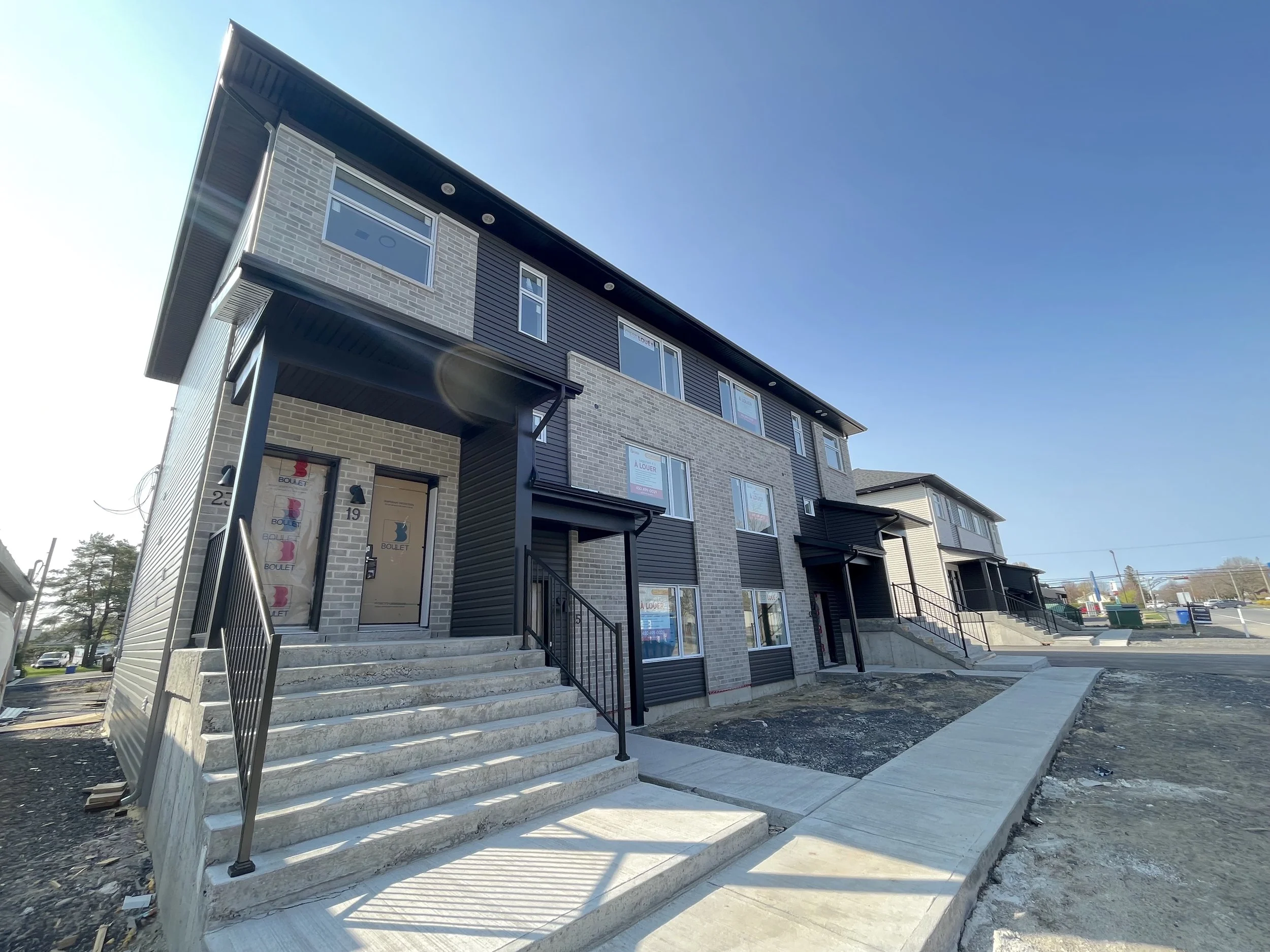 13-23, L'ASSOMPTION ESTb.jpeg