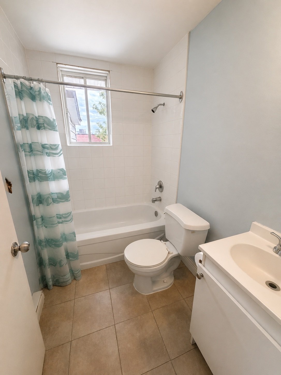 SALLE-BAIN-ia.jpeg