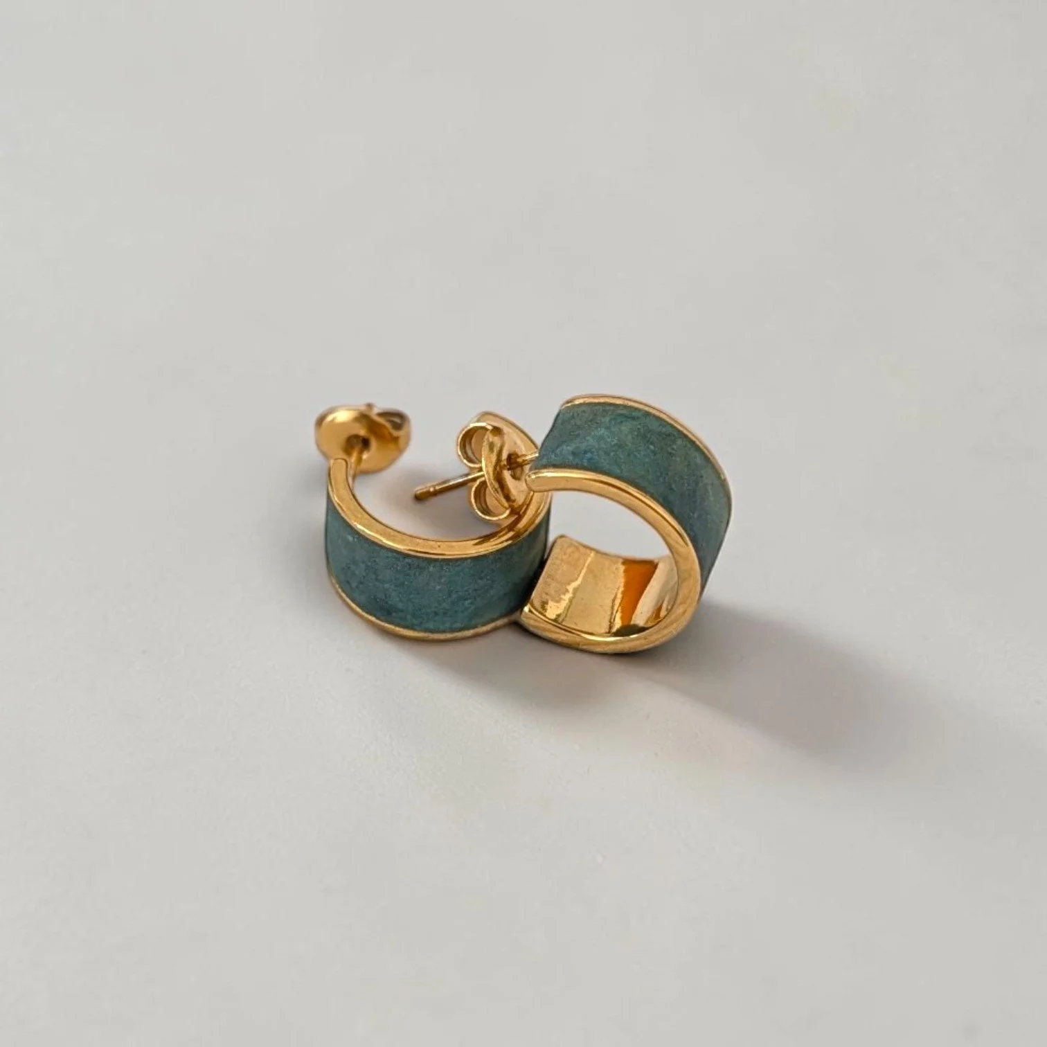 Fomm ir-Riħ Collection - Small Hoops (Gold Toned)