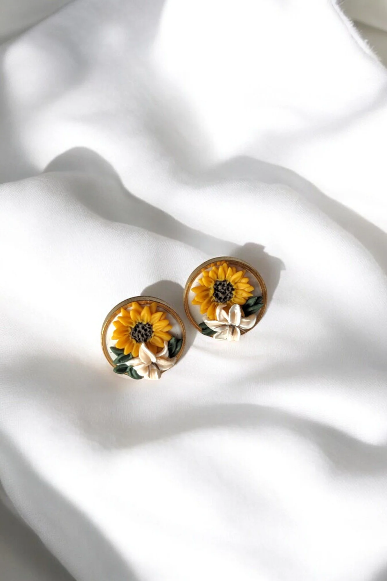 Girasol - Gold Studs