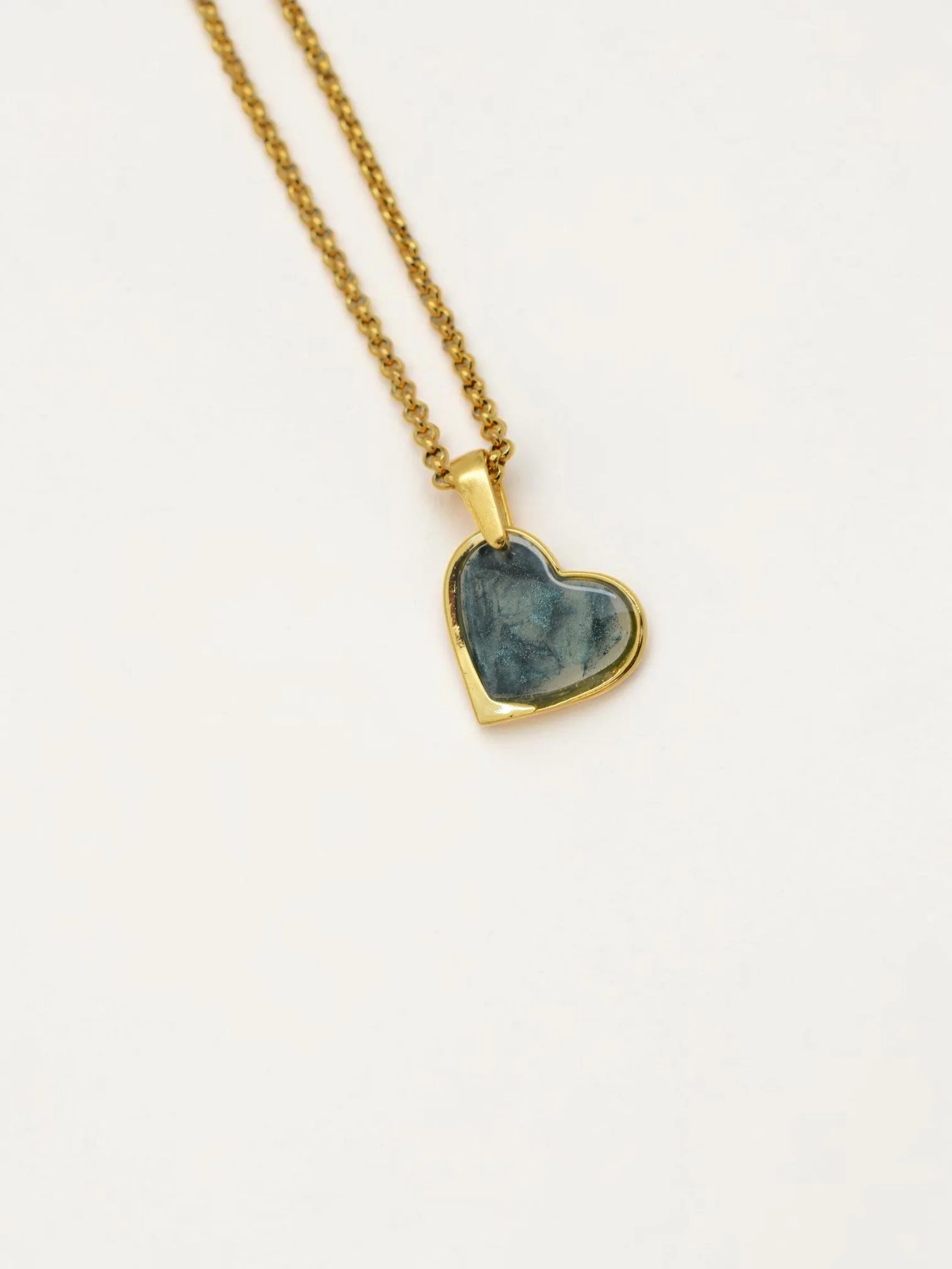 Fomm ir-Riħ Collection - Heart Pendant (Gold Toned)