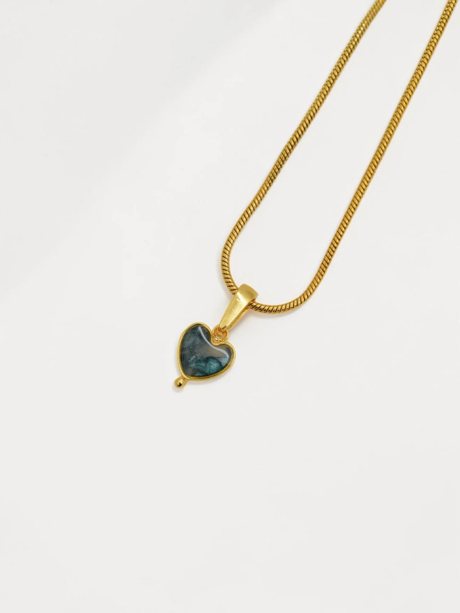 Fomm ir-Riħ Collection - Dainty Heart Pendant (Gold Toned) (Copy)