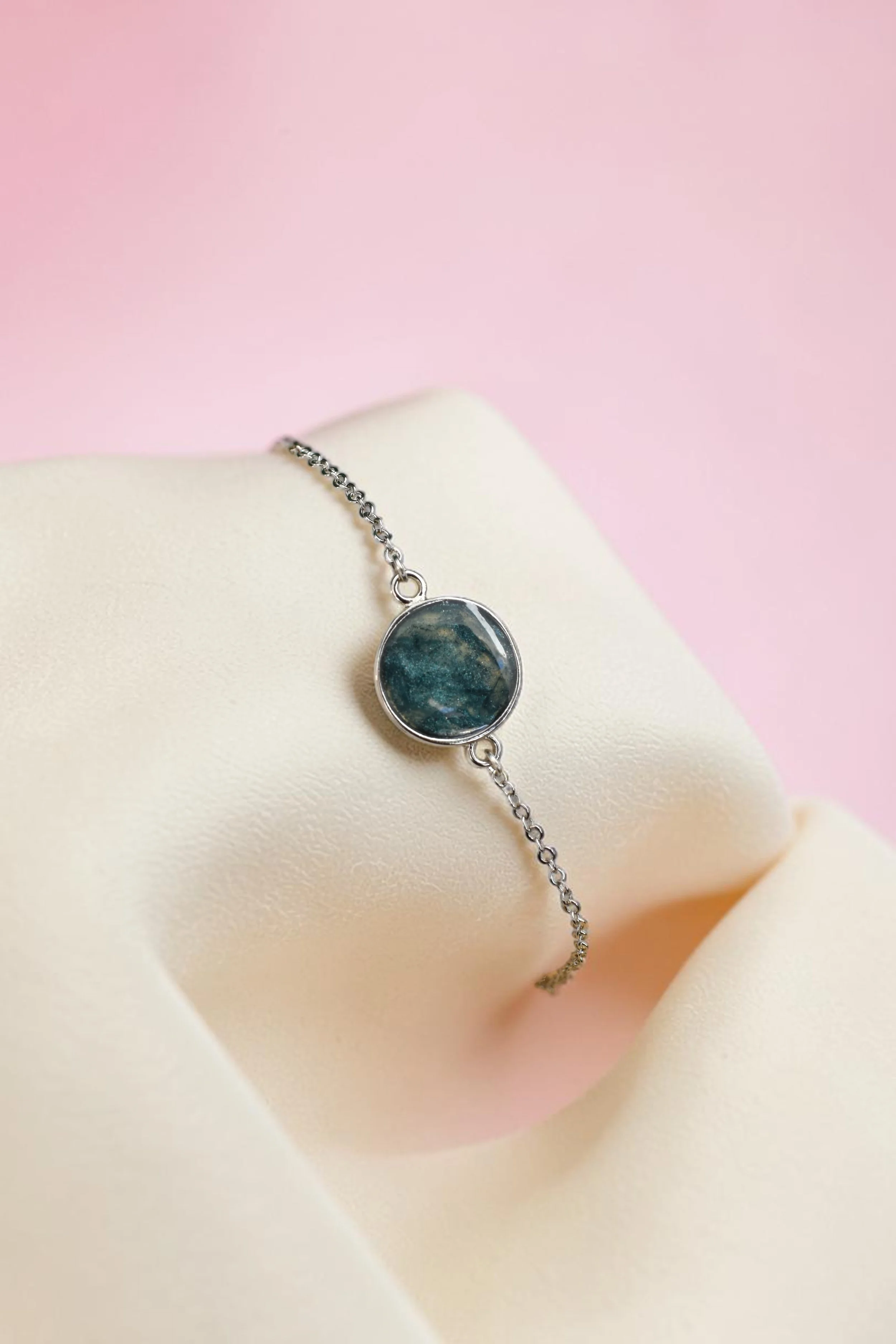 Fomm ir-Riħ Collection - 10mm Circular Pendant (Rhodium‑Plated Brass, Silver‑Toned)
