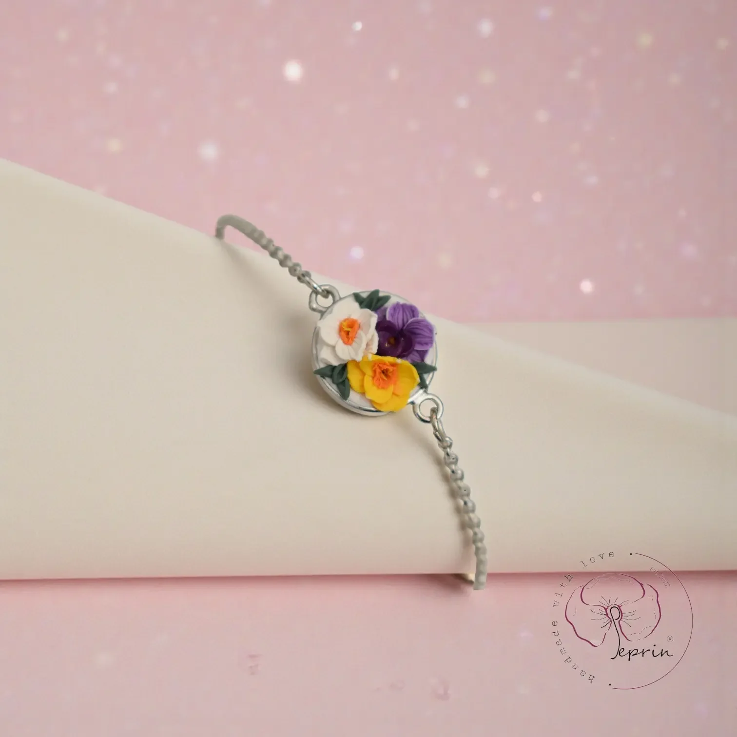 Ħlewwa Collection — Rhodium Floral Medallion Bracelet